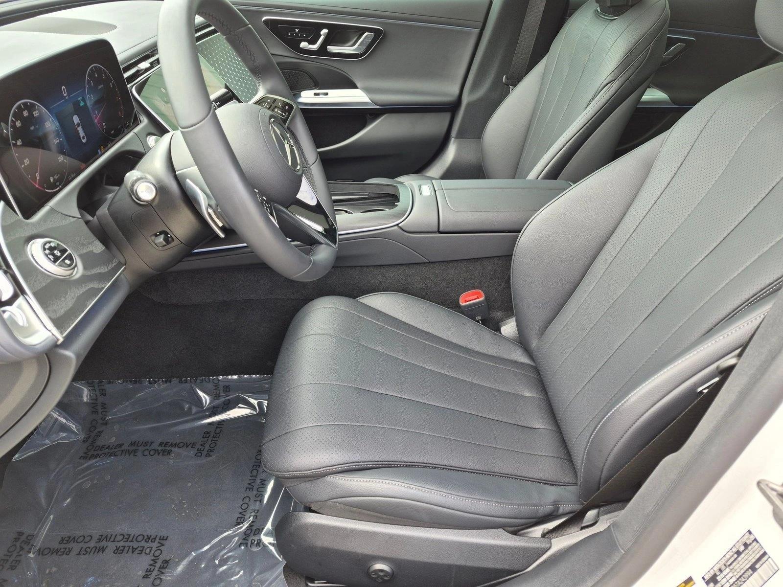 2026 E 350 4MATIC, photo 16 of 25