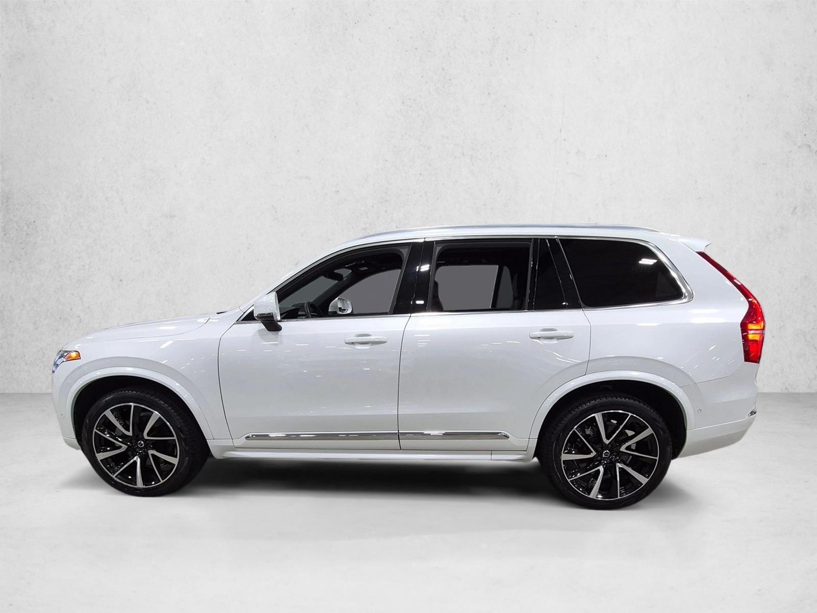 2023 Volvo XC90 Plus Bright, photo 9 of 26