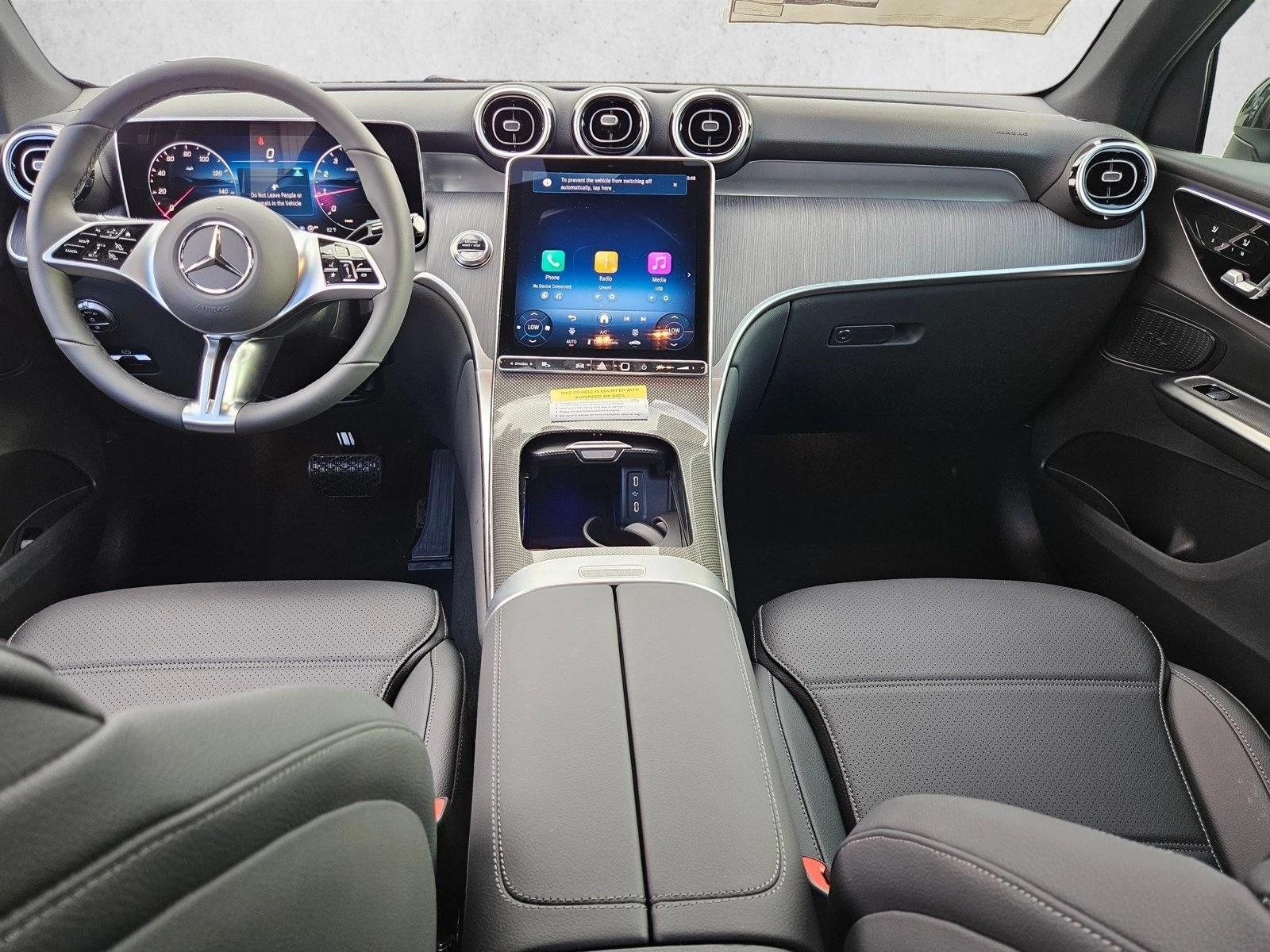 2026 GLC 300 4MATIC, photo 14 of 17