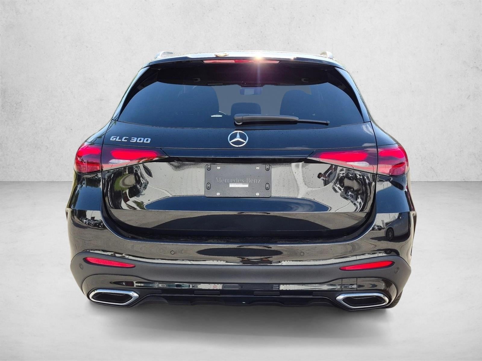 2027 GLC 300, photo 7 of 17