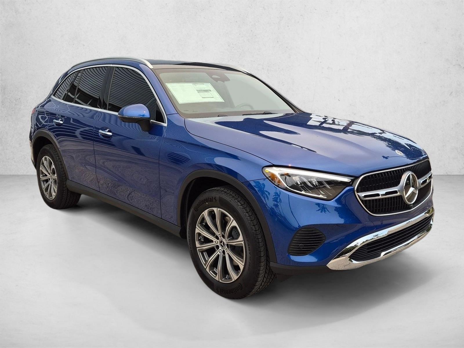 2026 GLC 300 4MATIC, photo 6 of 17