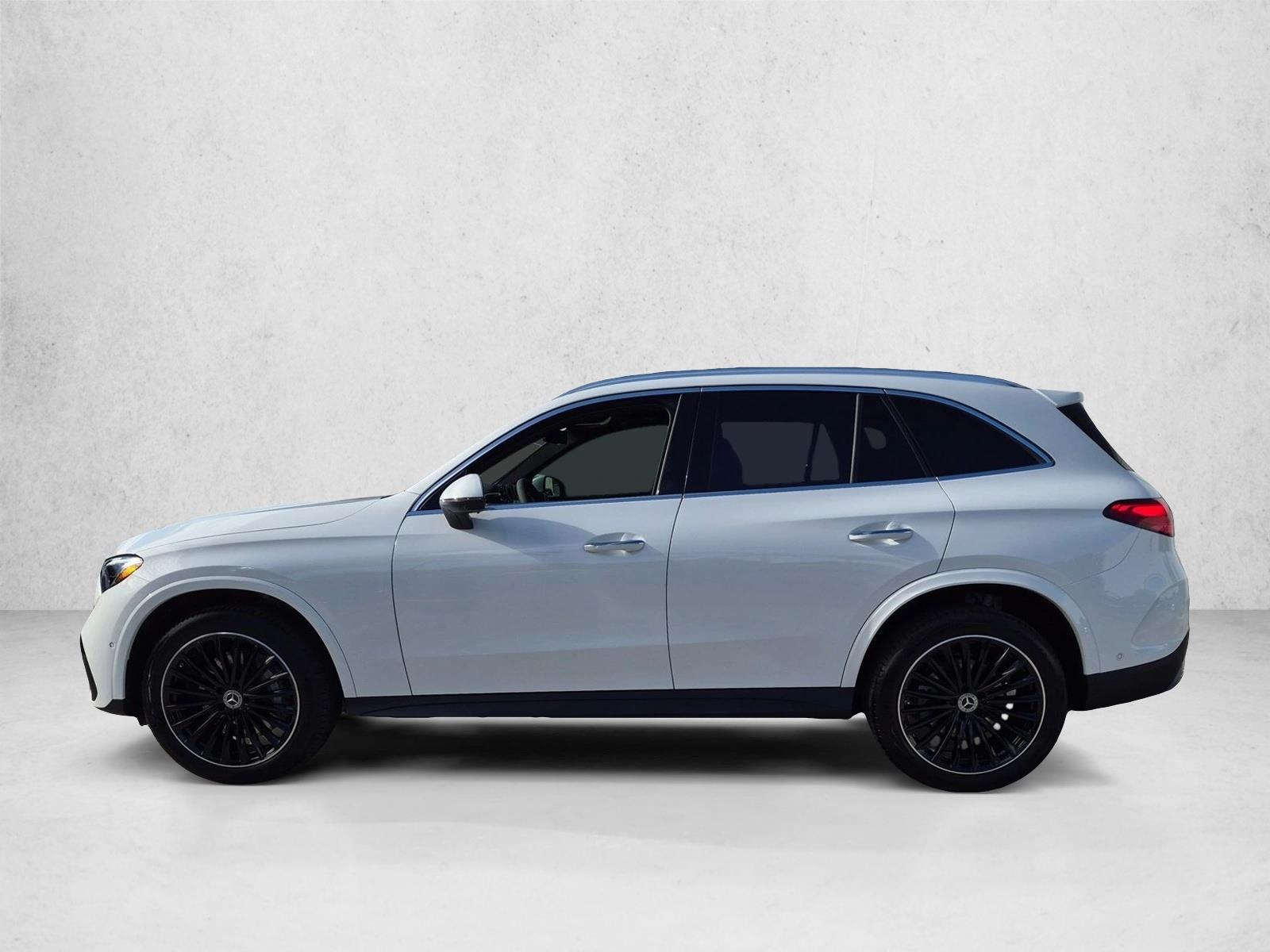 2027 GLC 300 4MATIC, photo 5 of 17