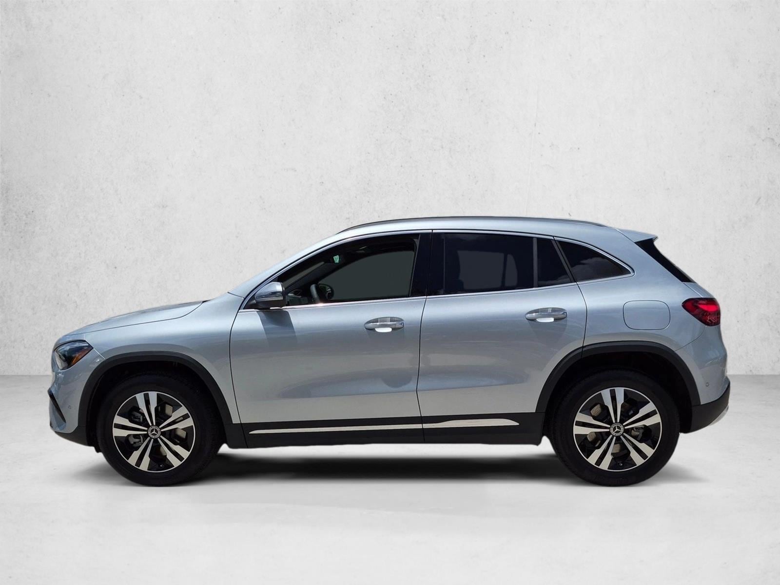 2026 GLA 250, photo 5 of 17