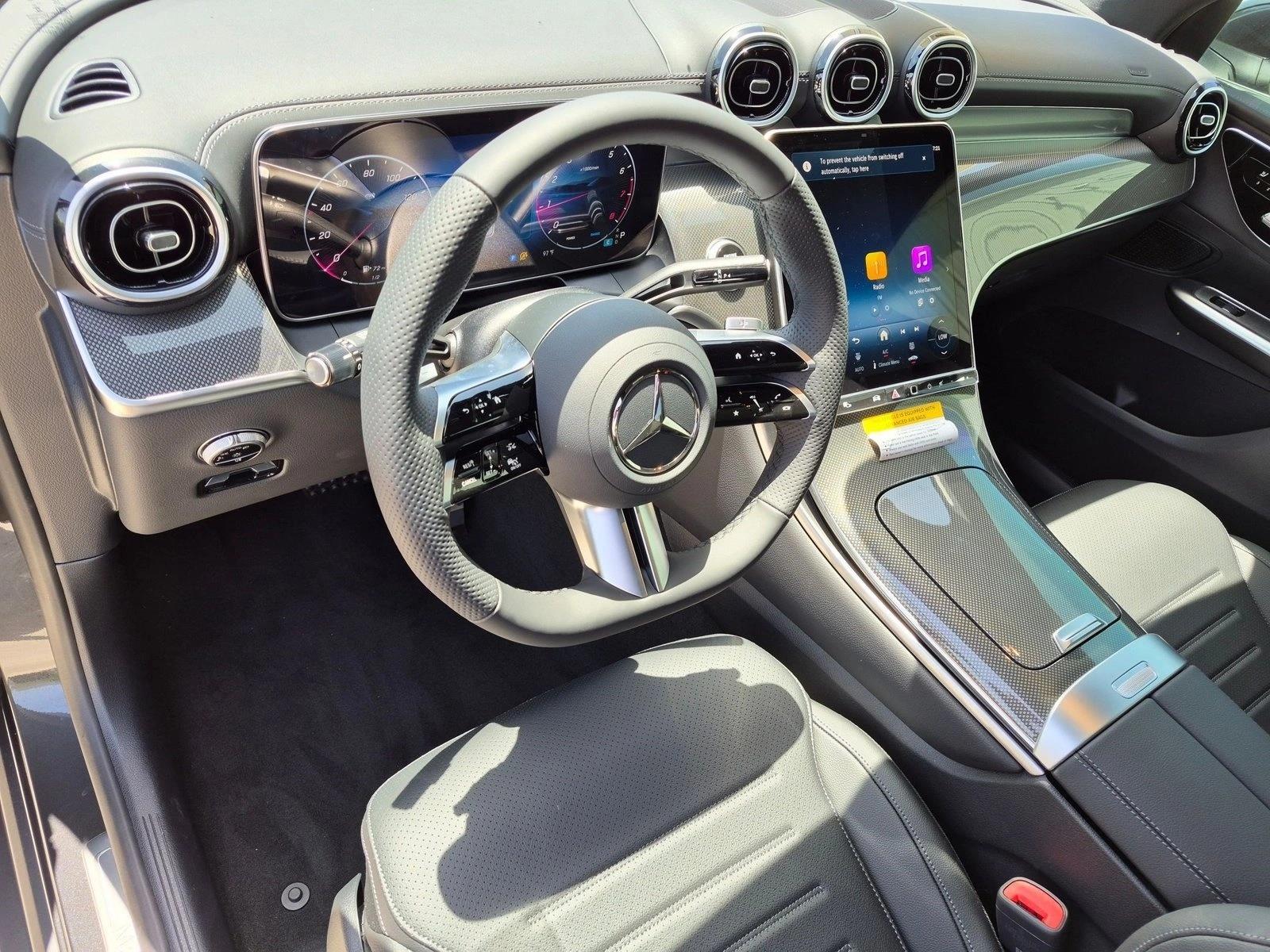 2027 GLC 300, photo 3 of 16