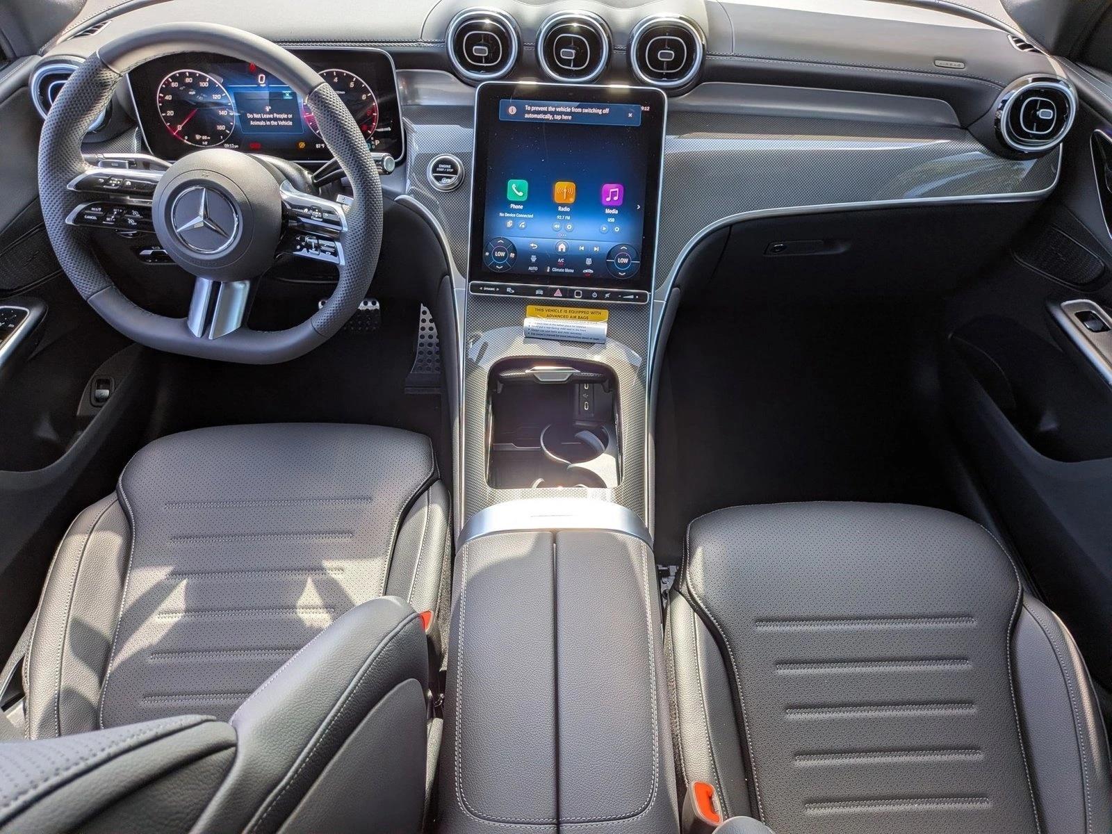 2026 GLC 300, photo 13 of 16