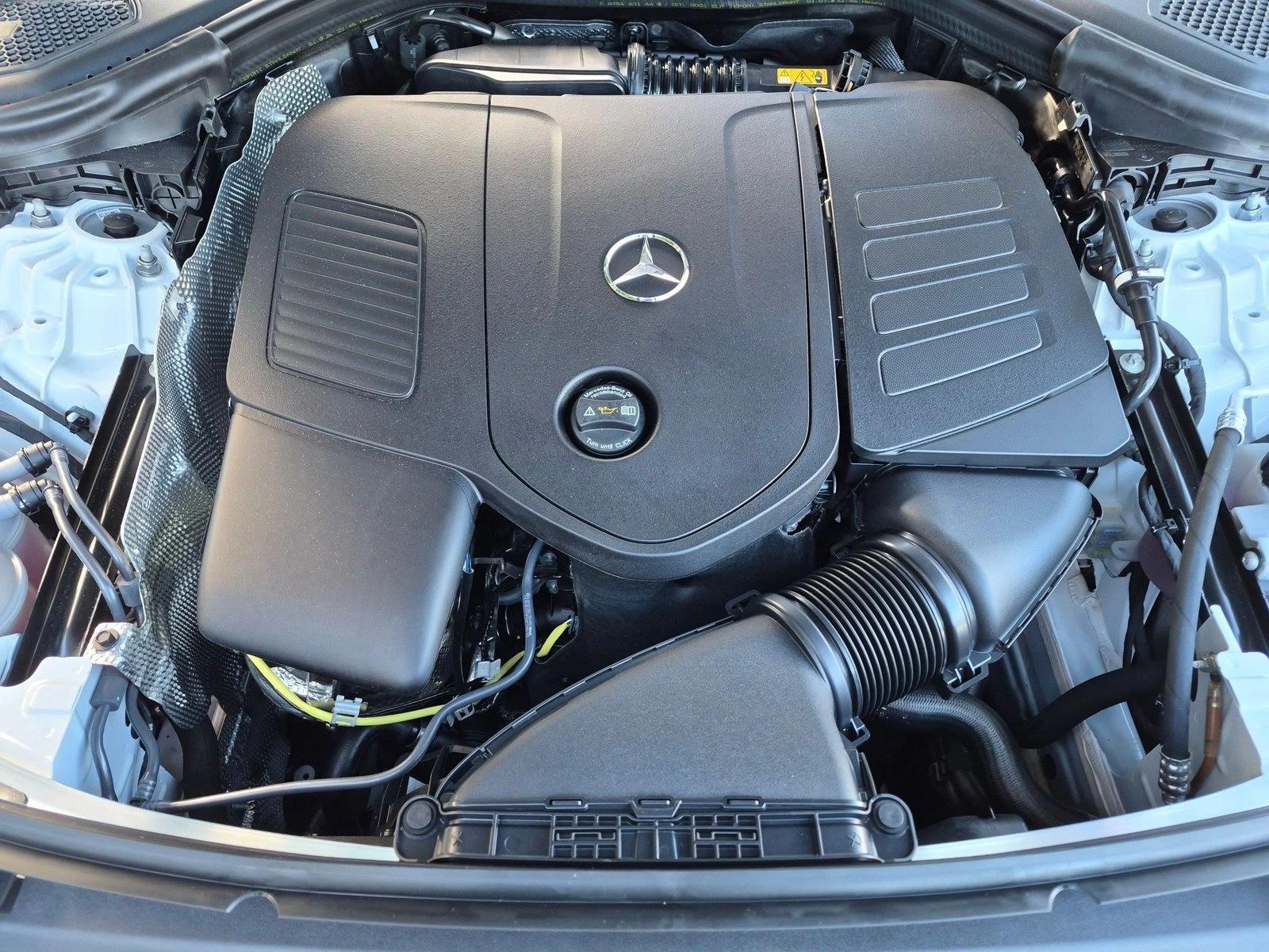 2027 GLC 300, photo 15 of 16