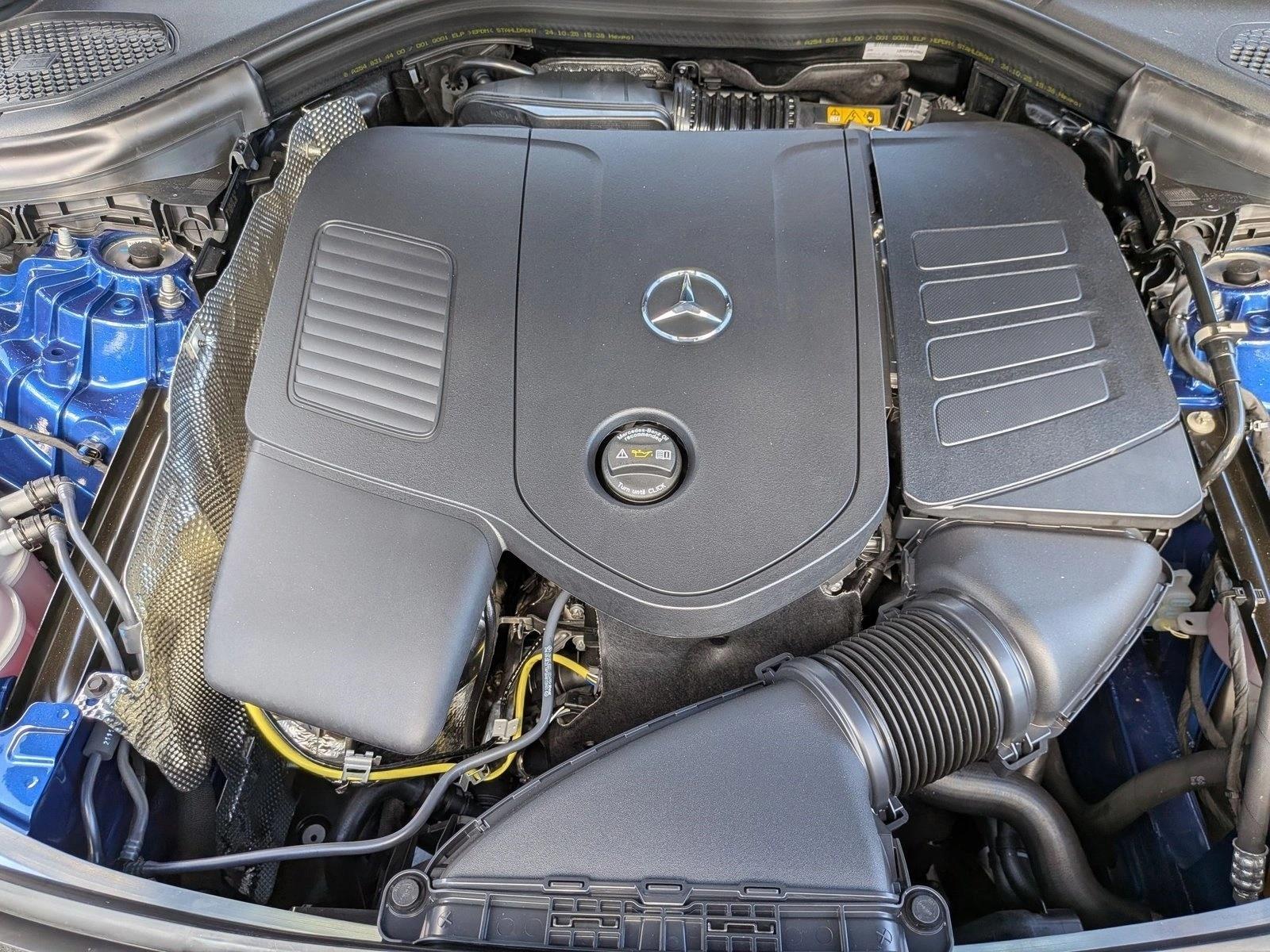 2026 GLC 300, photo 15 of 16