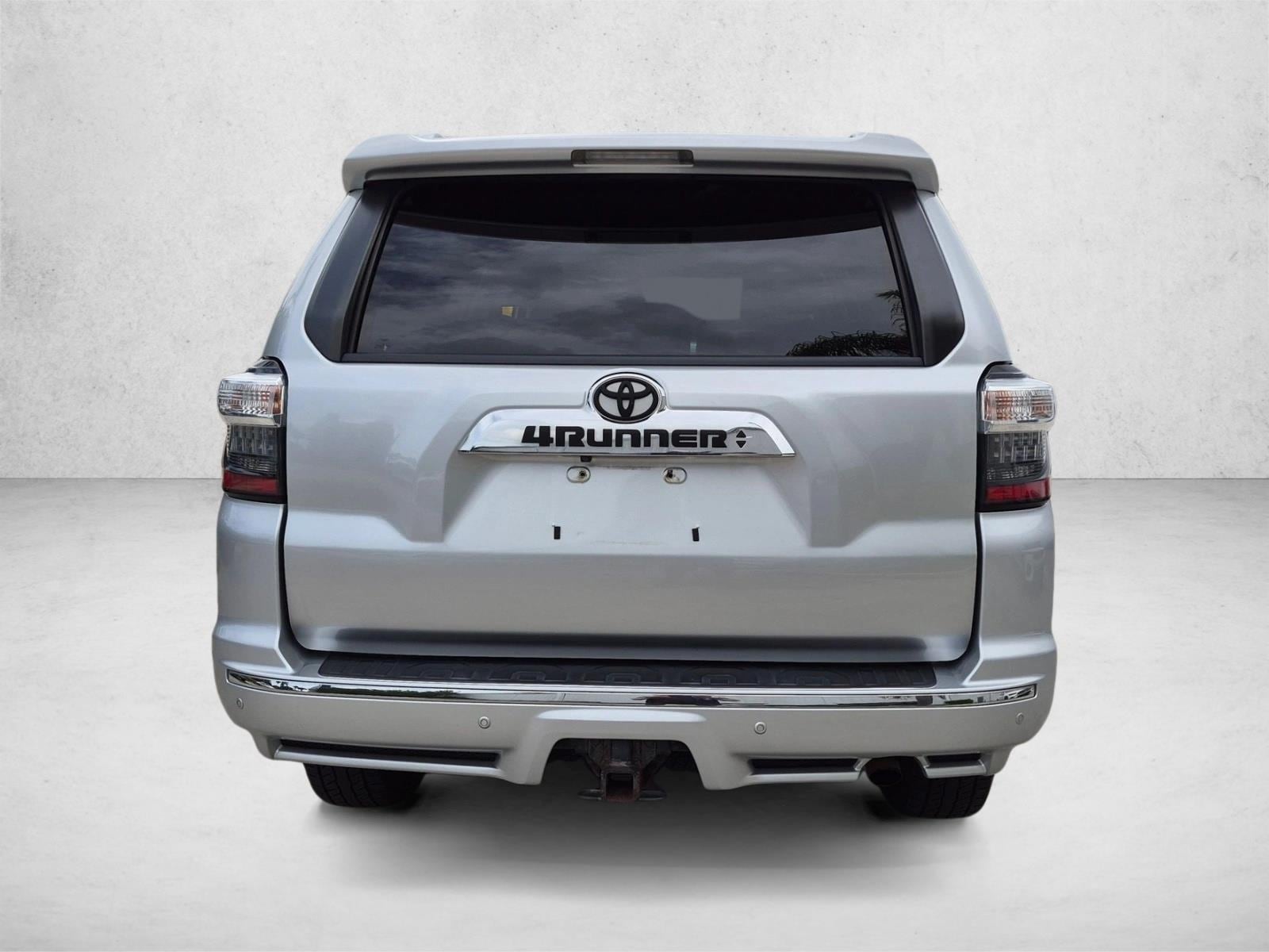 2018 Toyota 4Runner, photo 7 of 26