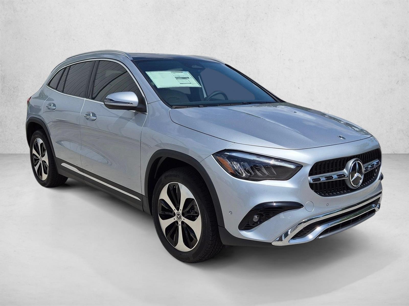 2026 GLA 250, photo 6 of 17