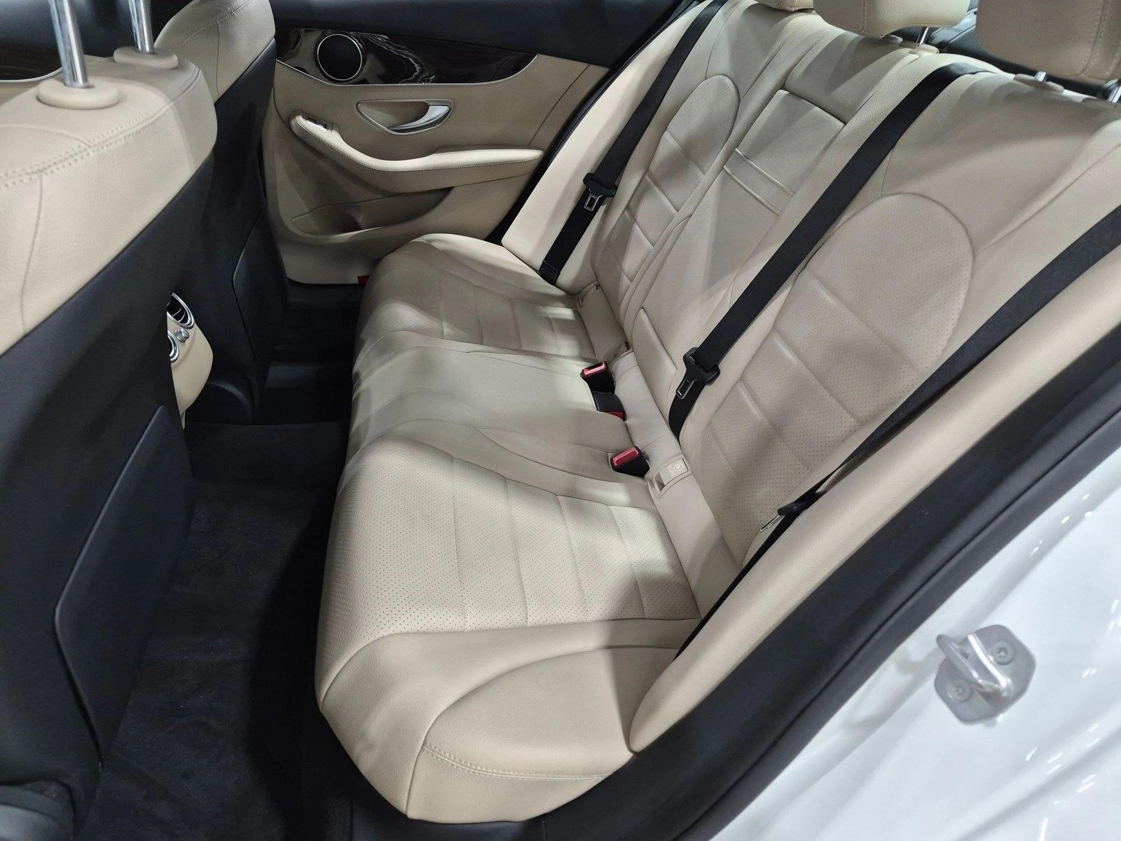 2018 C 300, photo 19 of 25