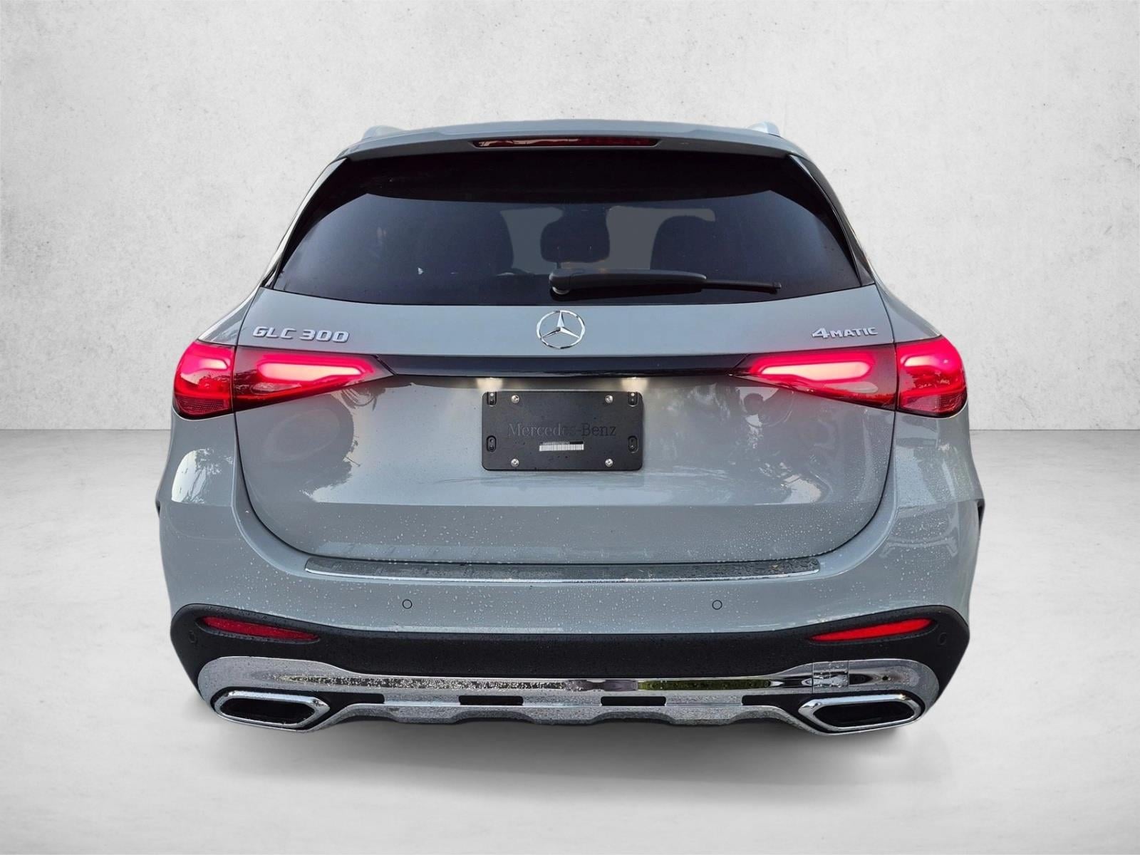 2027 GLC 300 4MATIC, photo 7 of 16