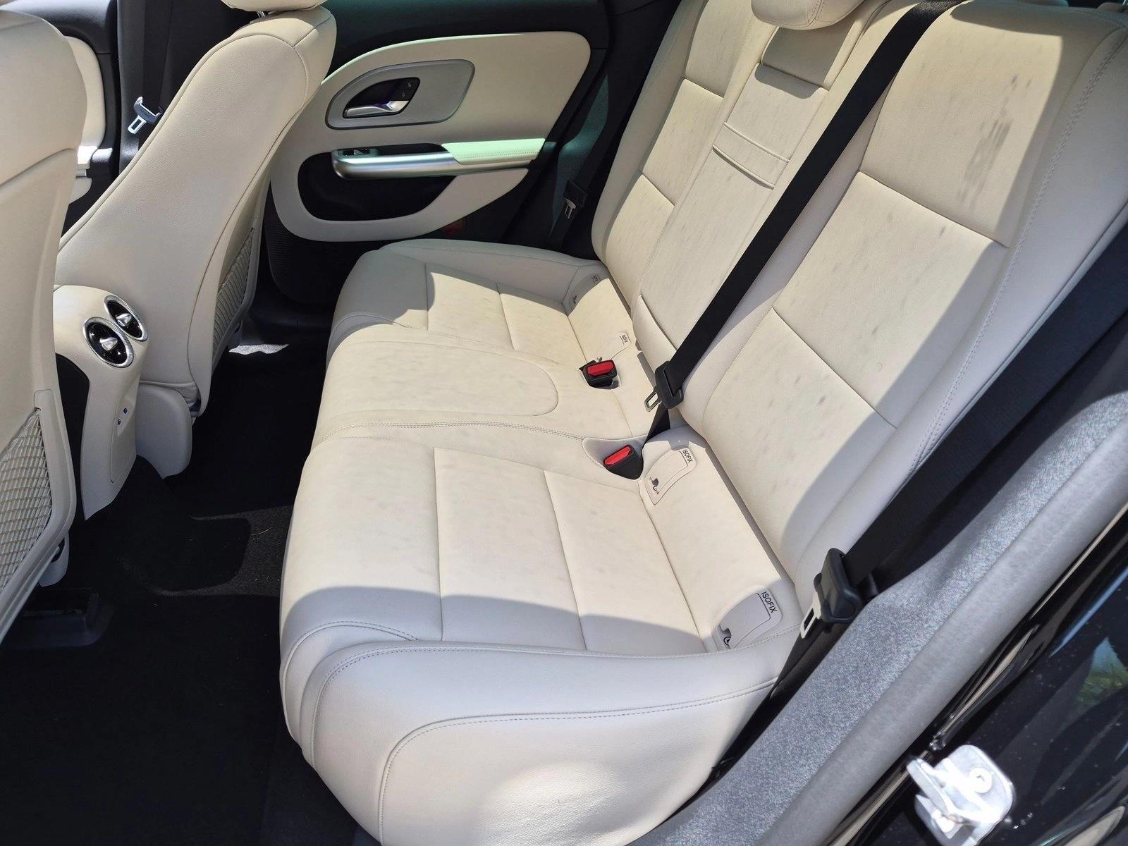 2027 CLA 350 4MATIC, photo 14 of 16