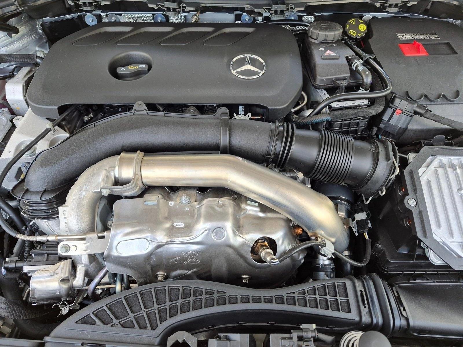 2026 GLA 250, photo 16 of 17