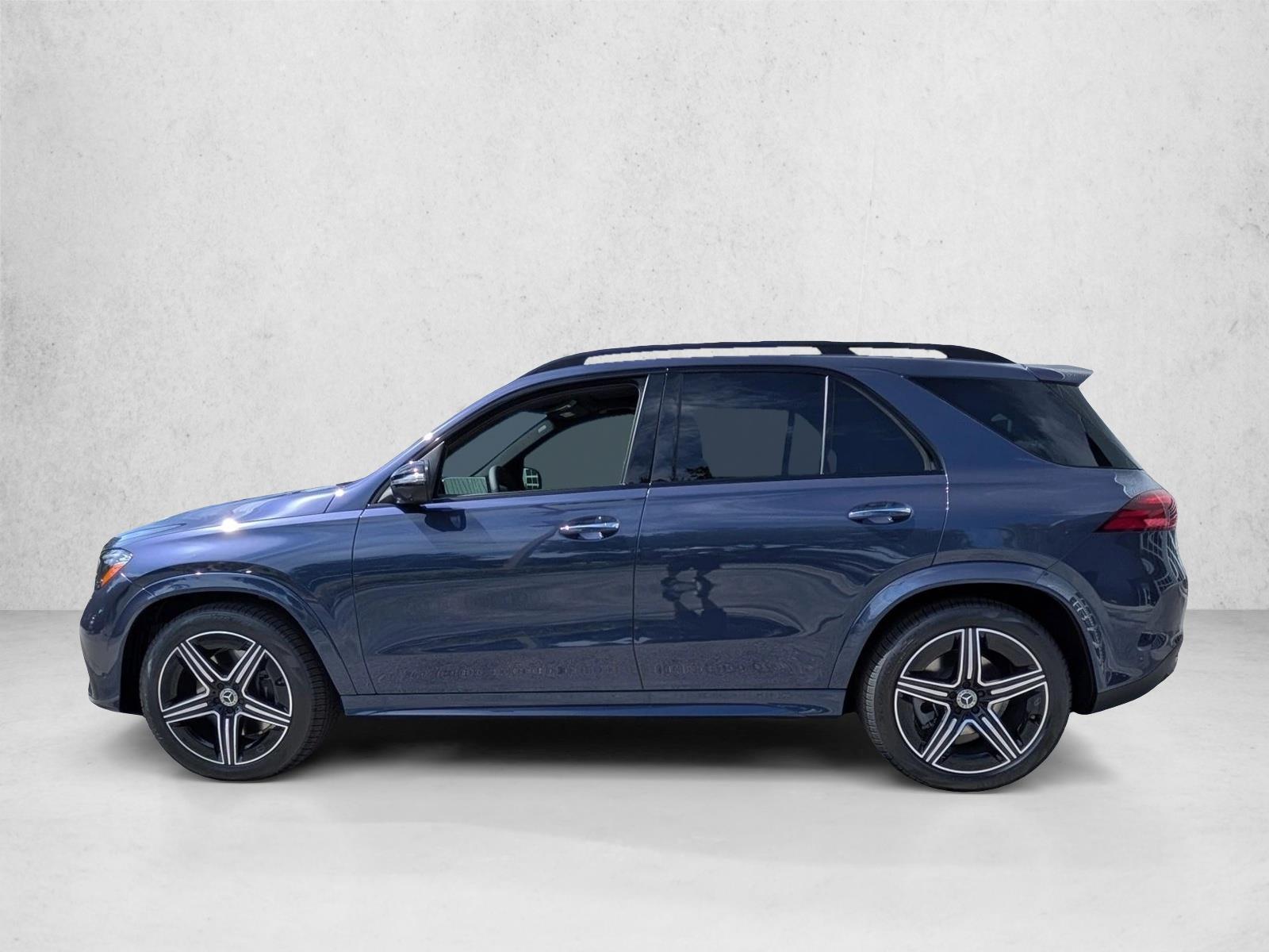 2026 GLE 450 4MATIC, photo 5 of 17