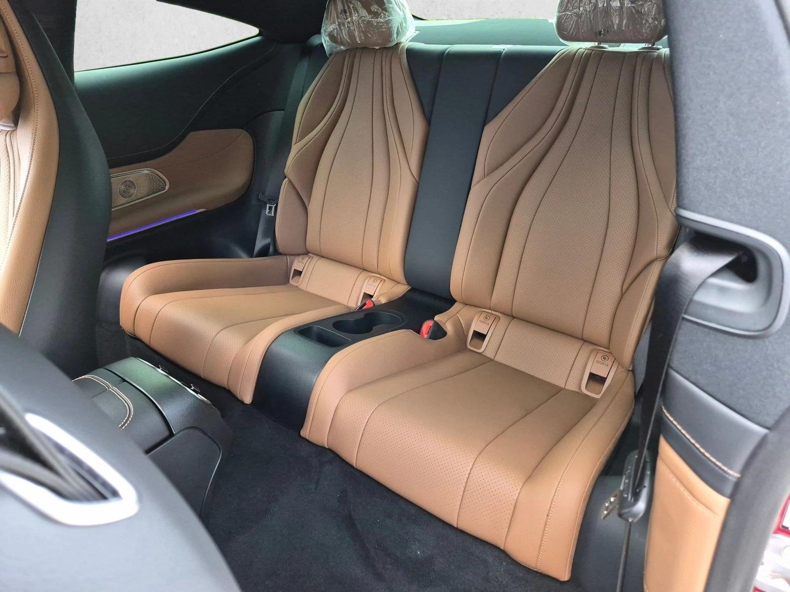 2027 CLE 450 4MATIC Coupe, photo 14 of 16