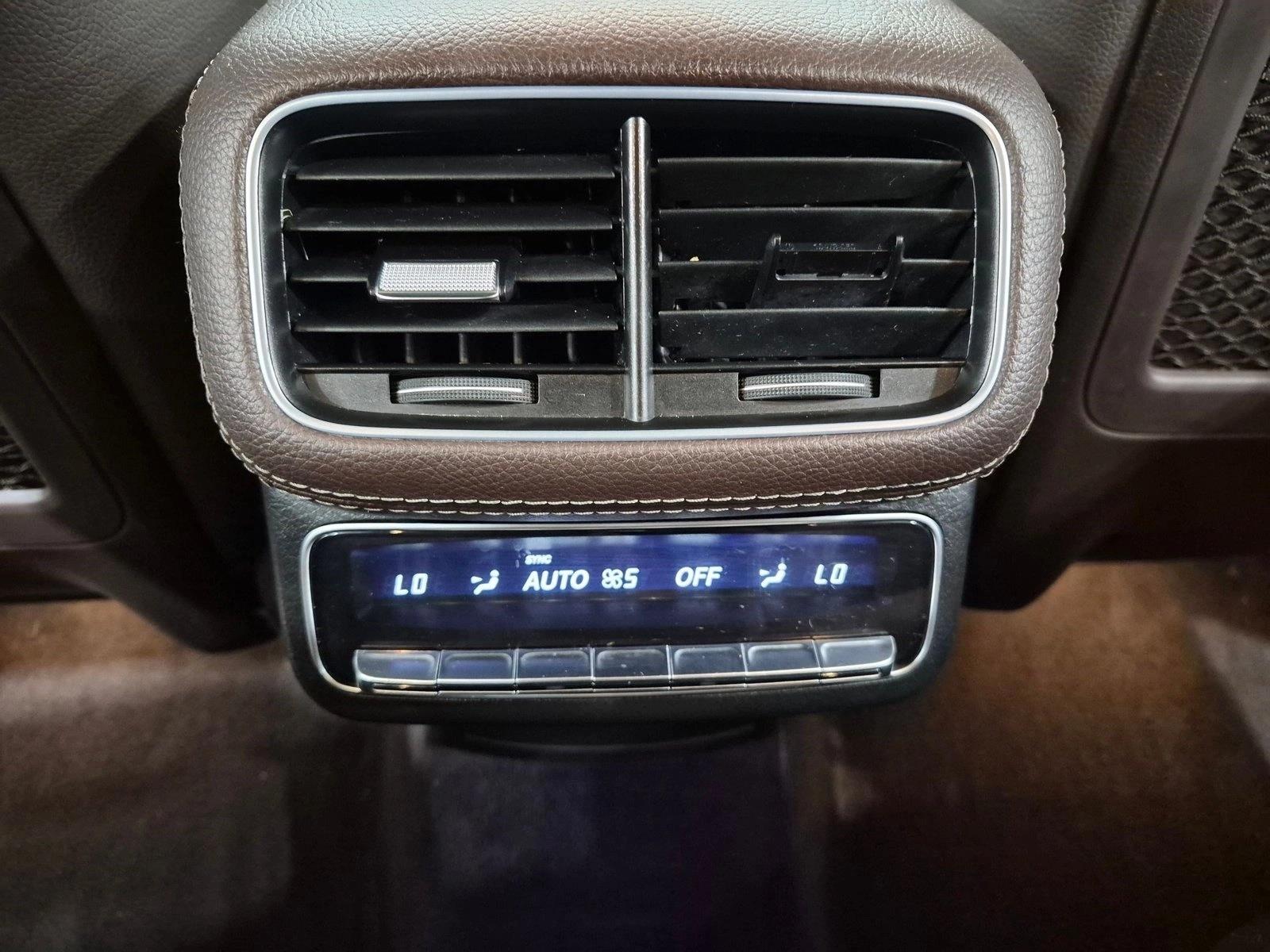 2023 GLS 450 4MATIC, photo 18 of 27