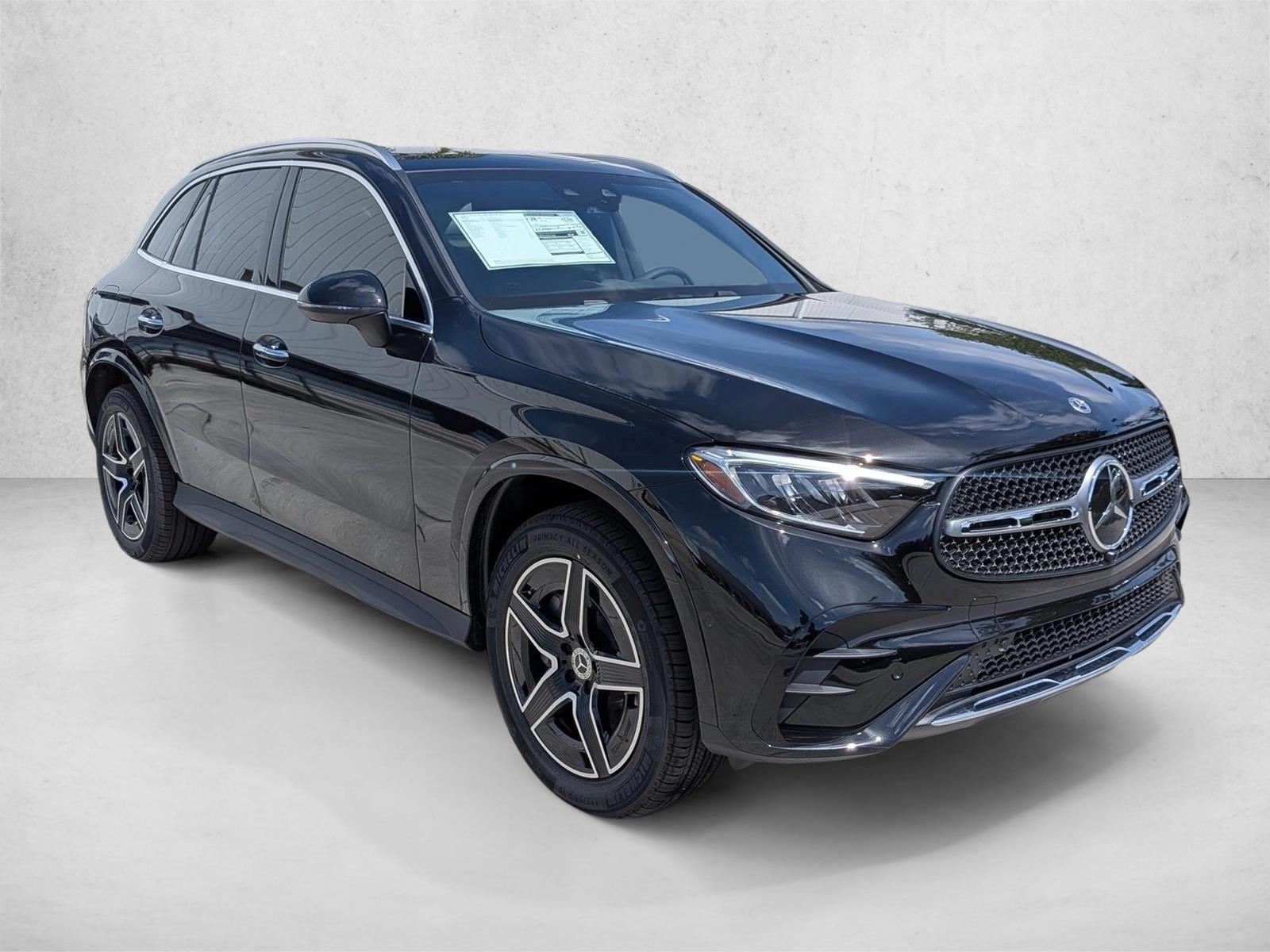 2026 GLC 300 4MATIC, photo 6 of 16