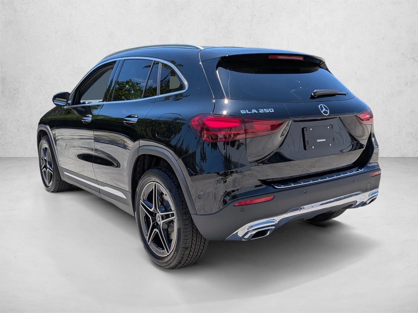 2026 GLA 250, photo 8 of 16