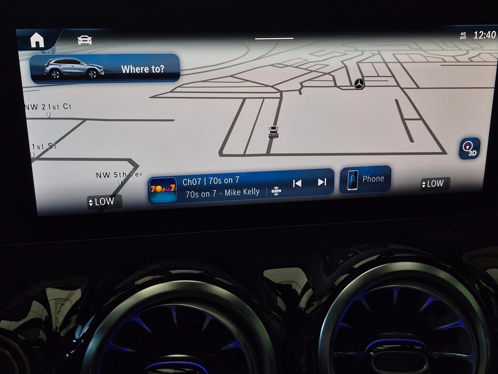 2026 GLA 250, photo 13 of 17