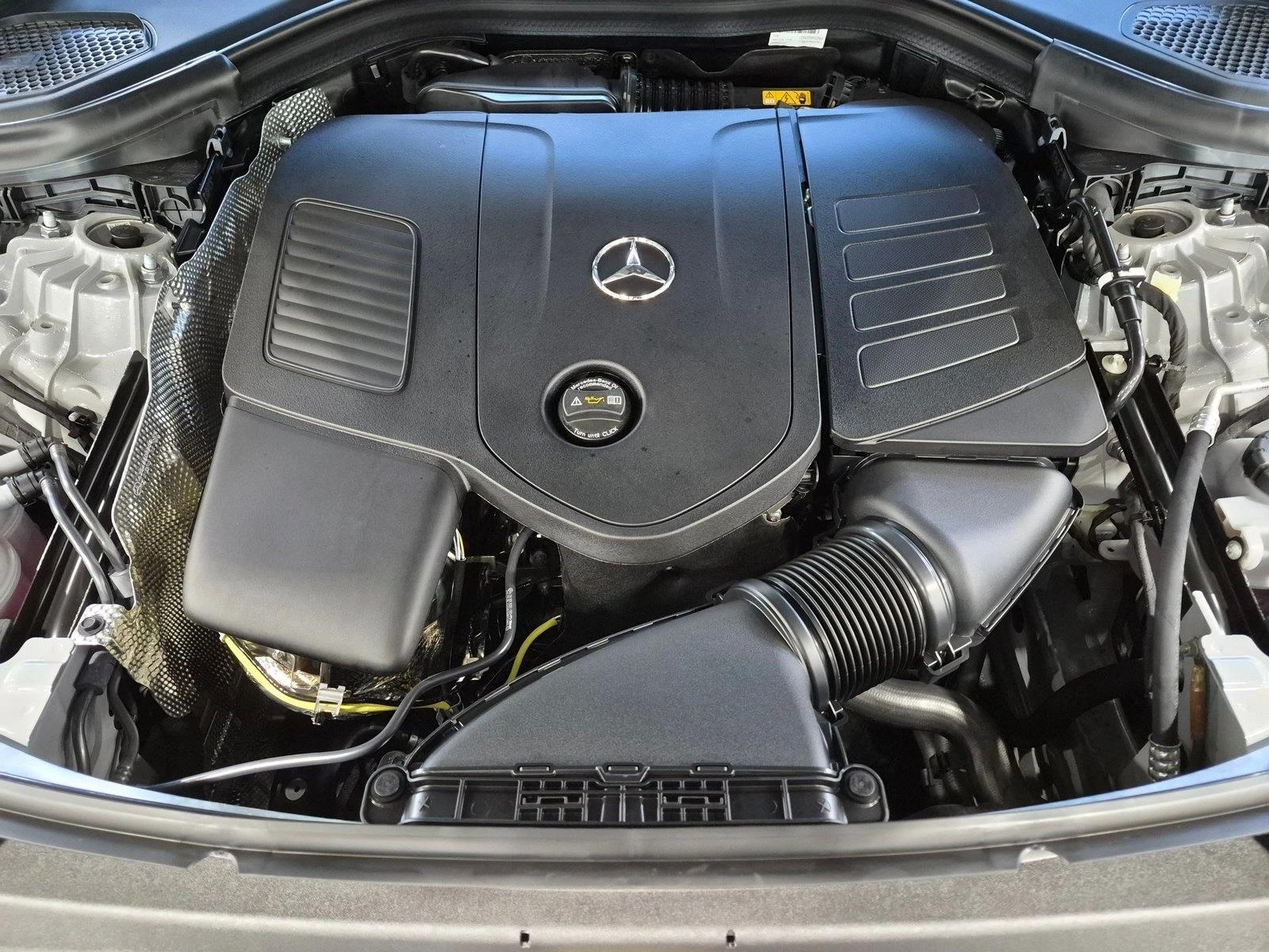 2027 GLC 300 4MATIC Coupe, photo 16 of 17