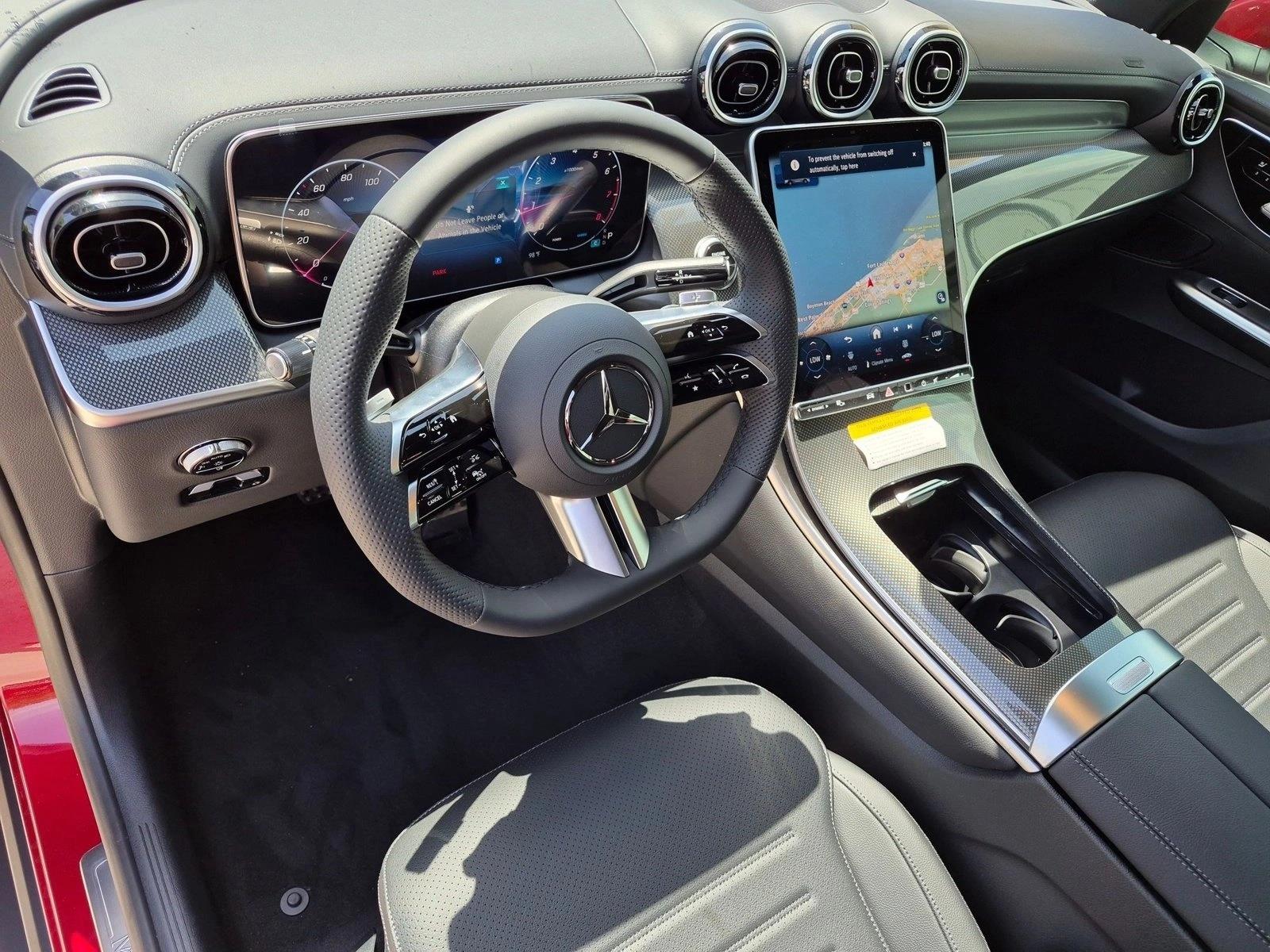 2027 GLC 300, photo 3 of 17