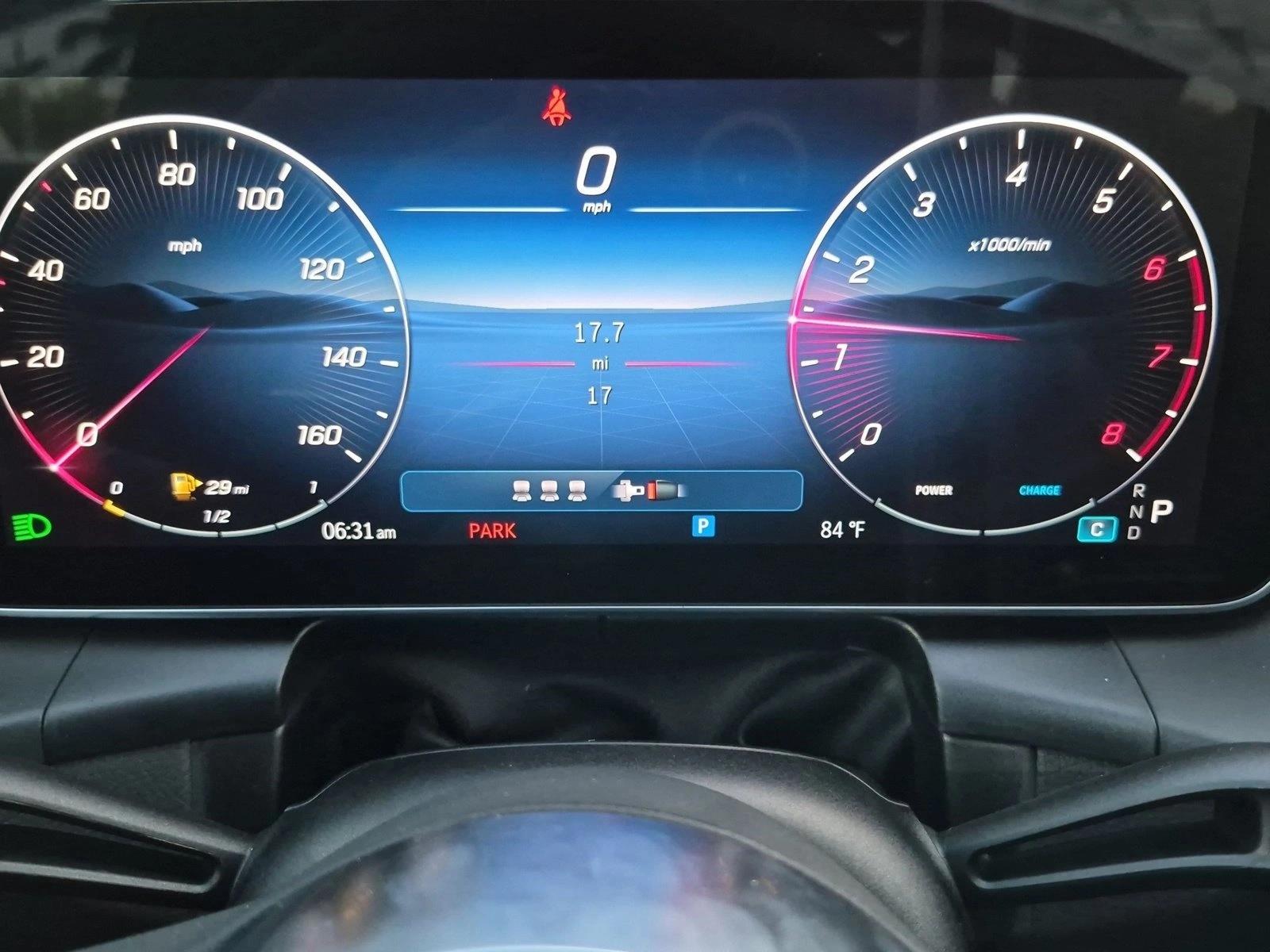 2026 GLC 300 4MATIC, photo 10 of 16