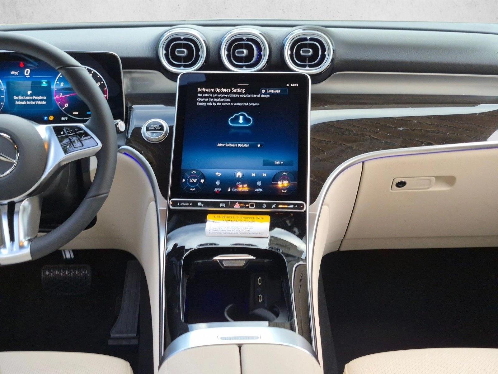 2027 GLC 300, photo 10 of 16