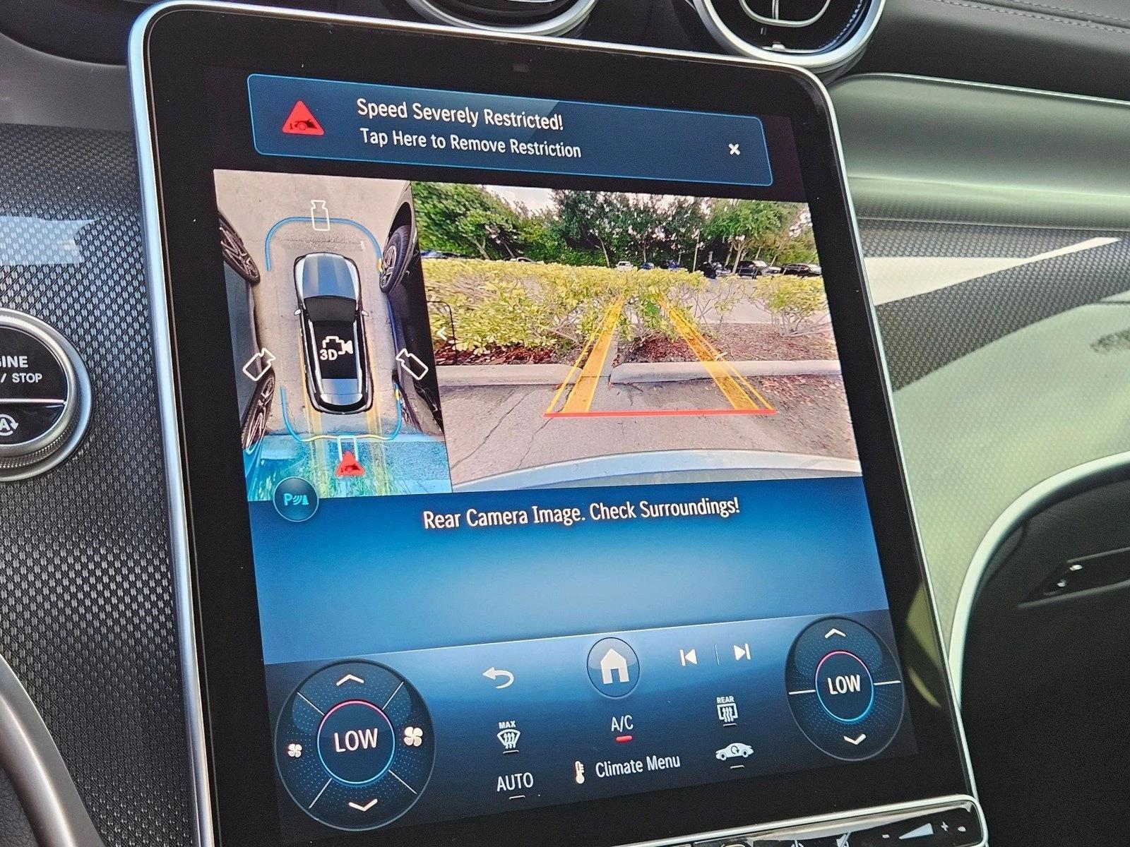 2026 GLC 300 4MATIC, photo 13 of 17