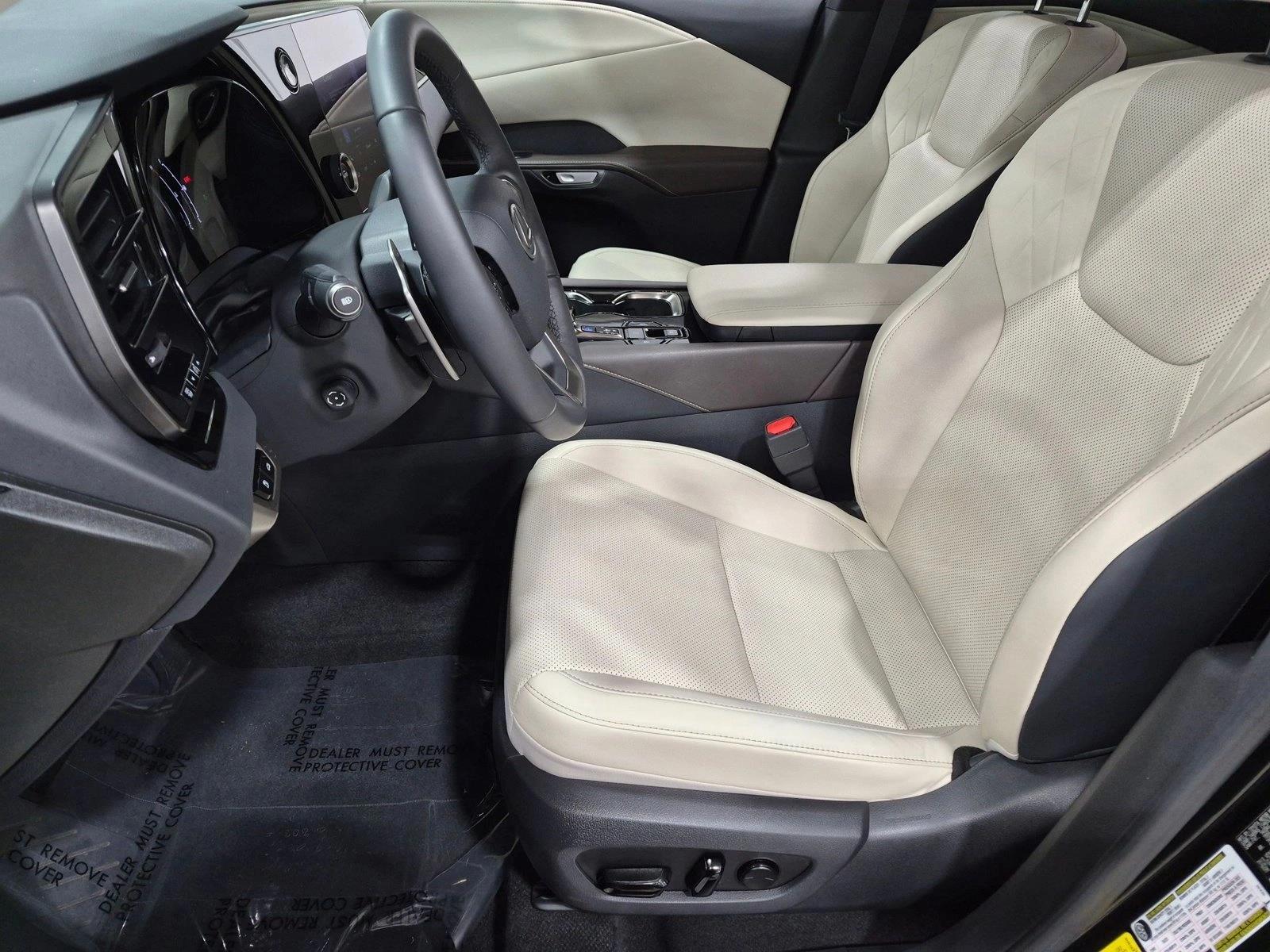 2024 Lexus RX 350, photo 16 of 25