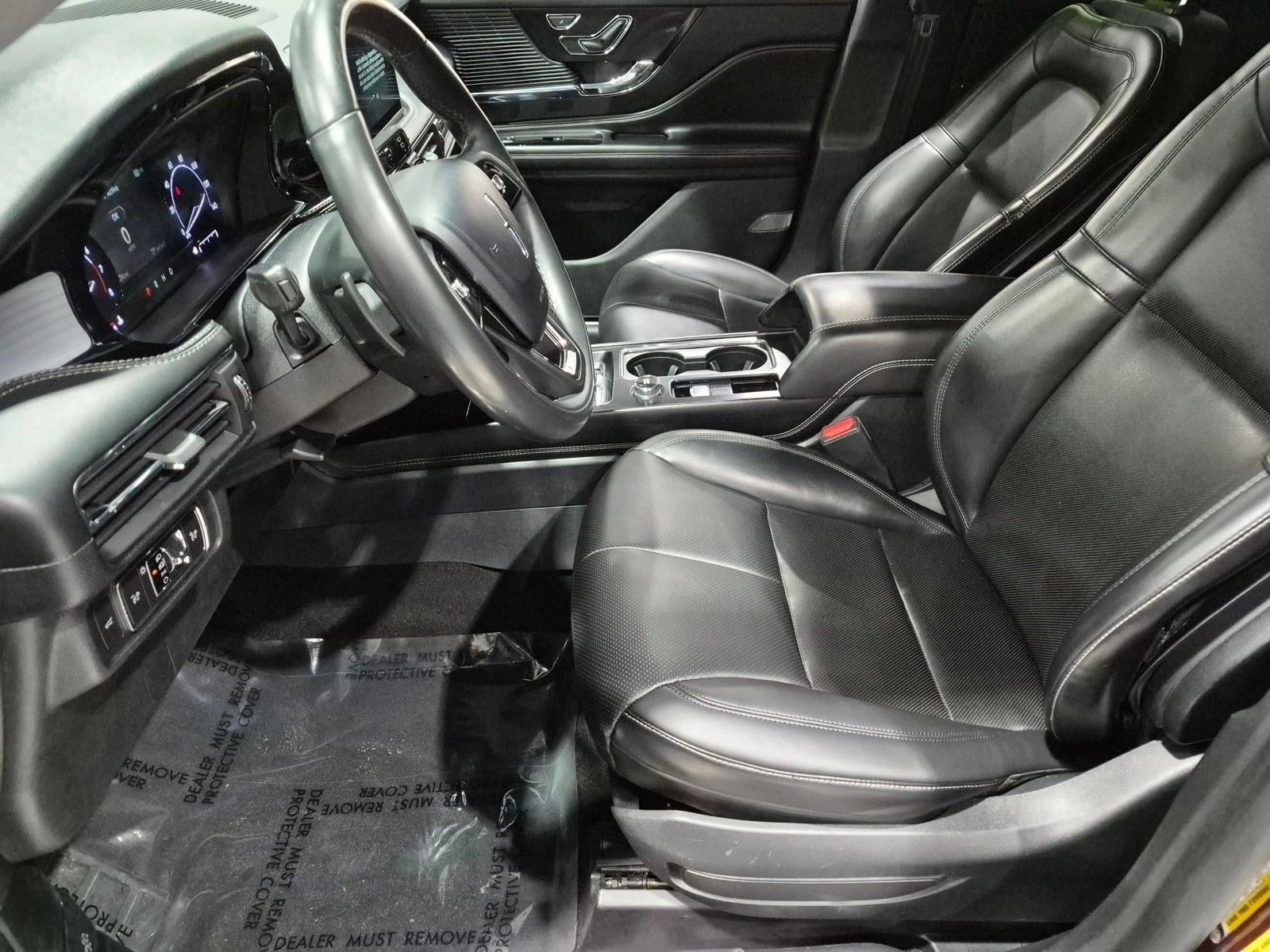 2020 Lincoln Corsair Standard, photo 14 of 26