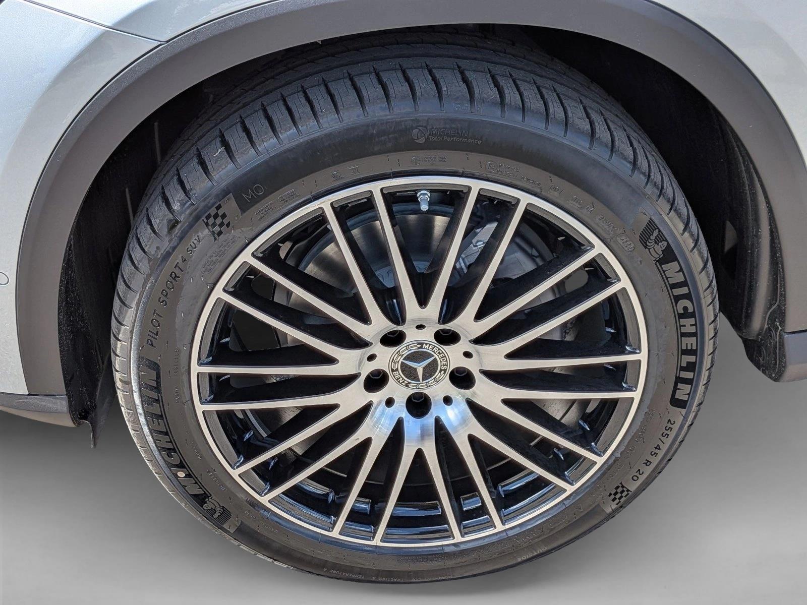 2026 GLC 300, photo 9 of 17