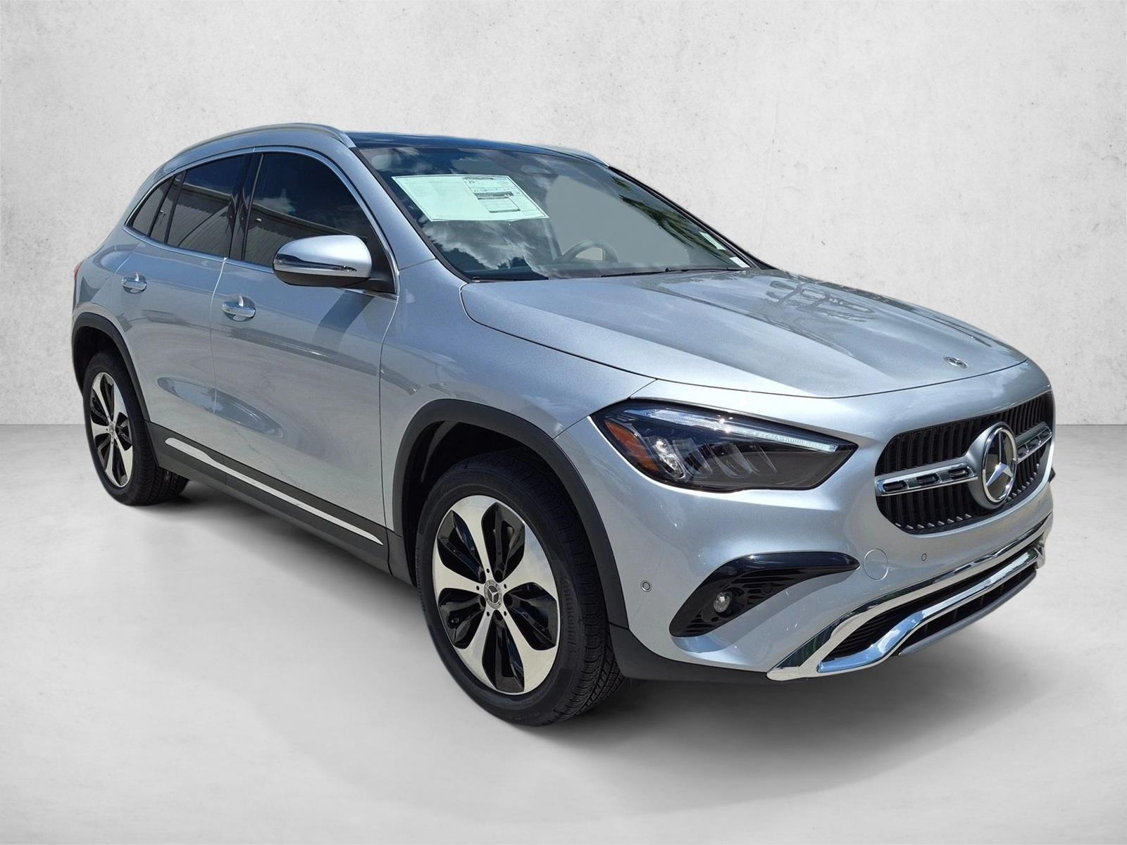 2026 GLA 250, photo 6 of 17