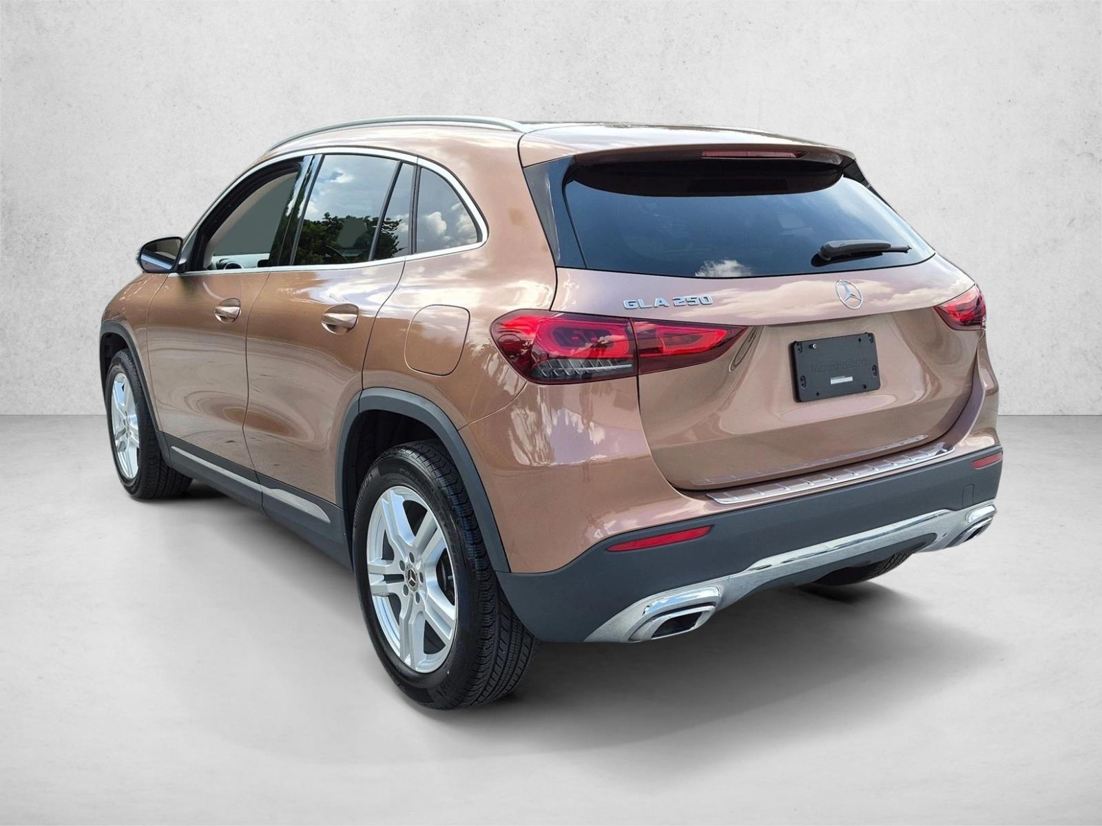 2022 GLA 250, photo 8 of 25