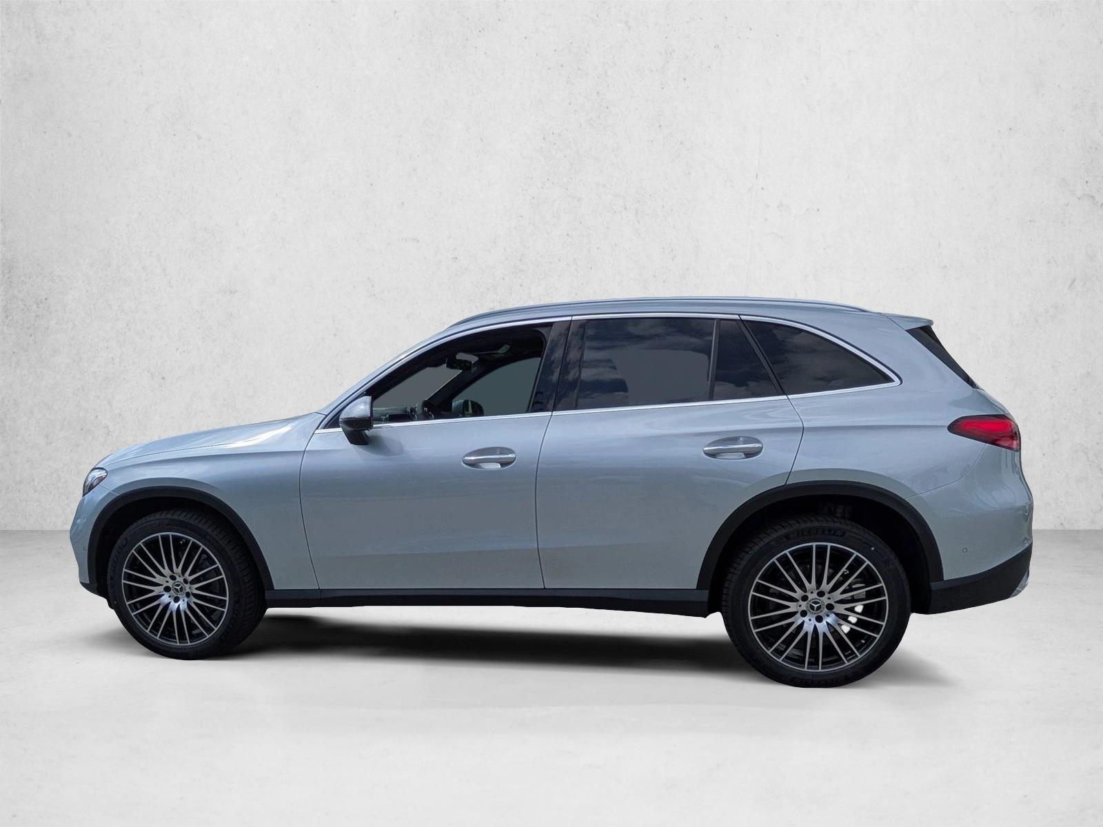 2026 GLC 300, photo 5 of 17