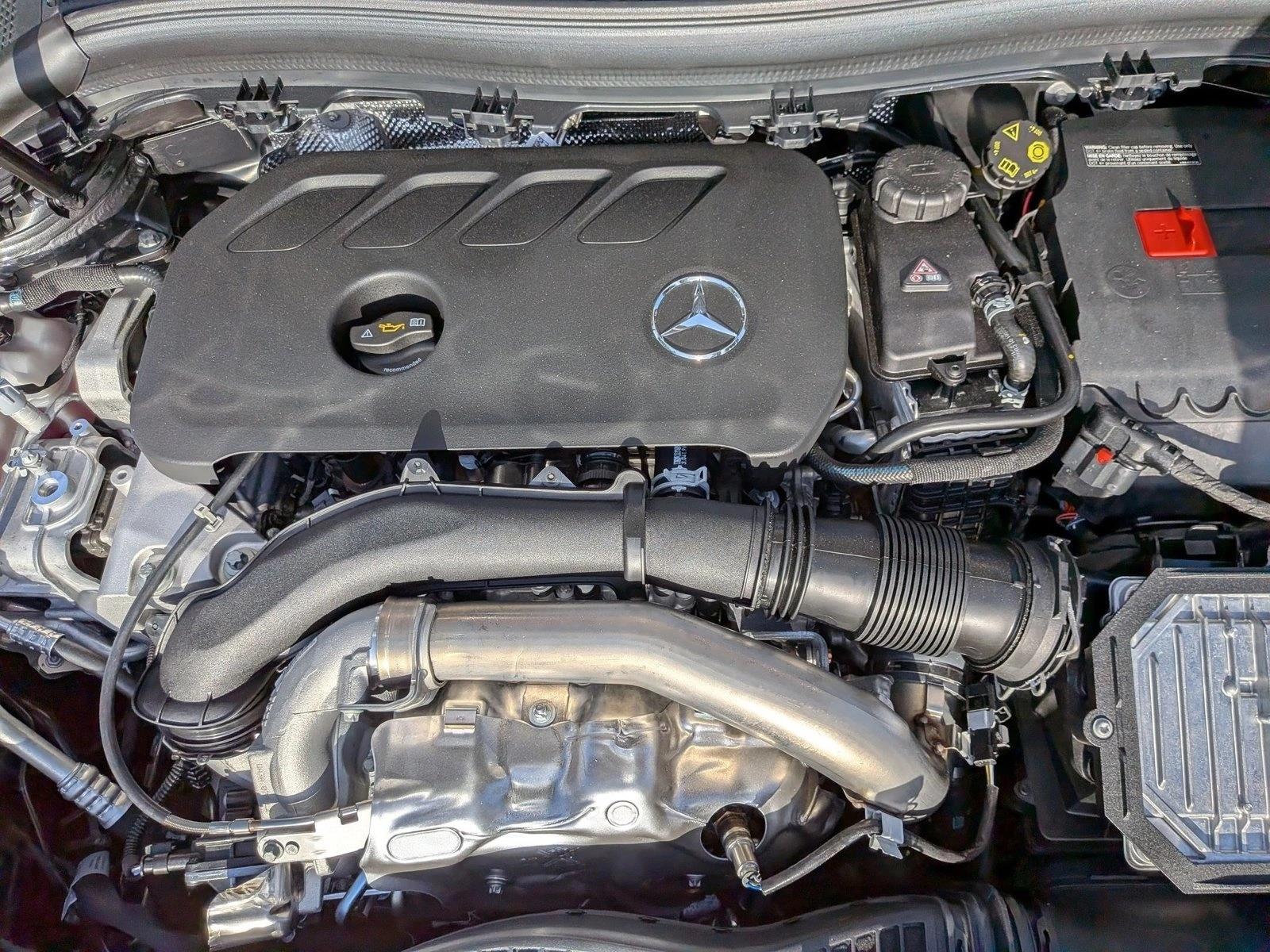 2026 GLA 250, photo 15 of 16