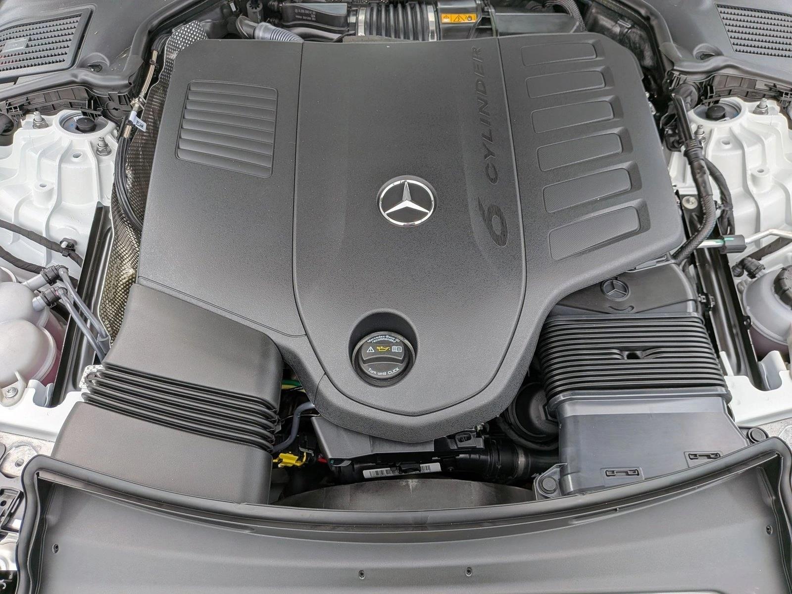 2026 CLE 450 4MATIC Coupe, photo 16 of 17