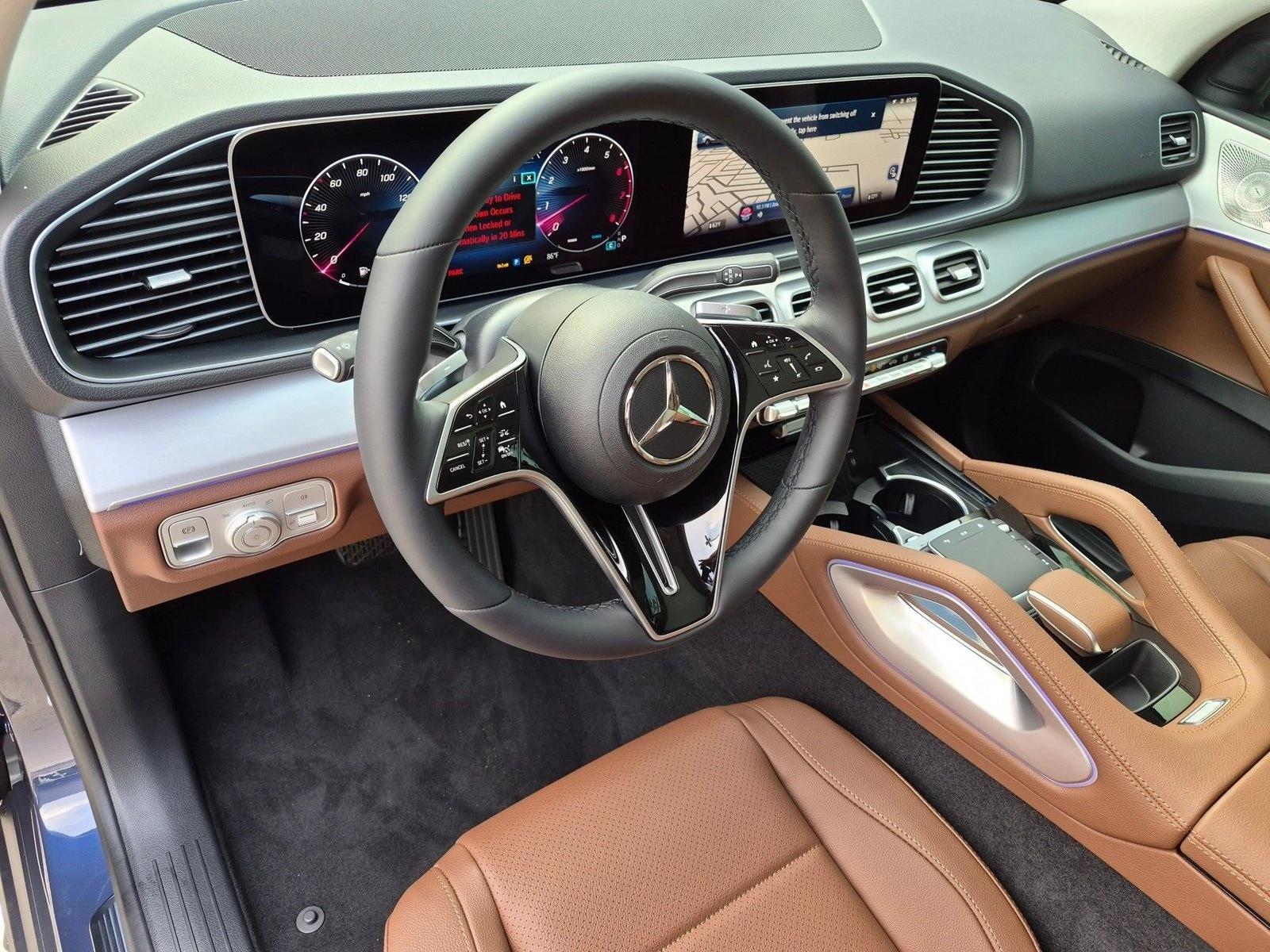 2026 GLE 450 4MATIC, photo 3 of 17