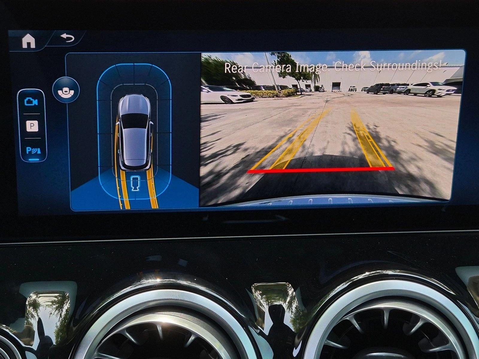 2026 GLA 250, photo 12 of 17