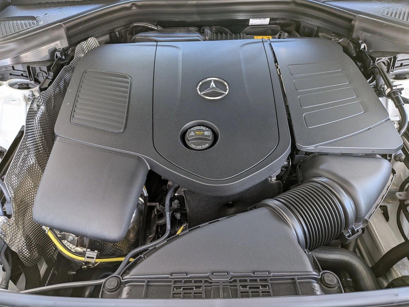 2026 GLC 300, photo 15 of 16