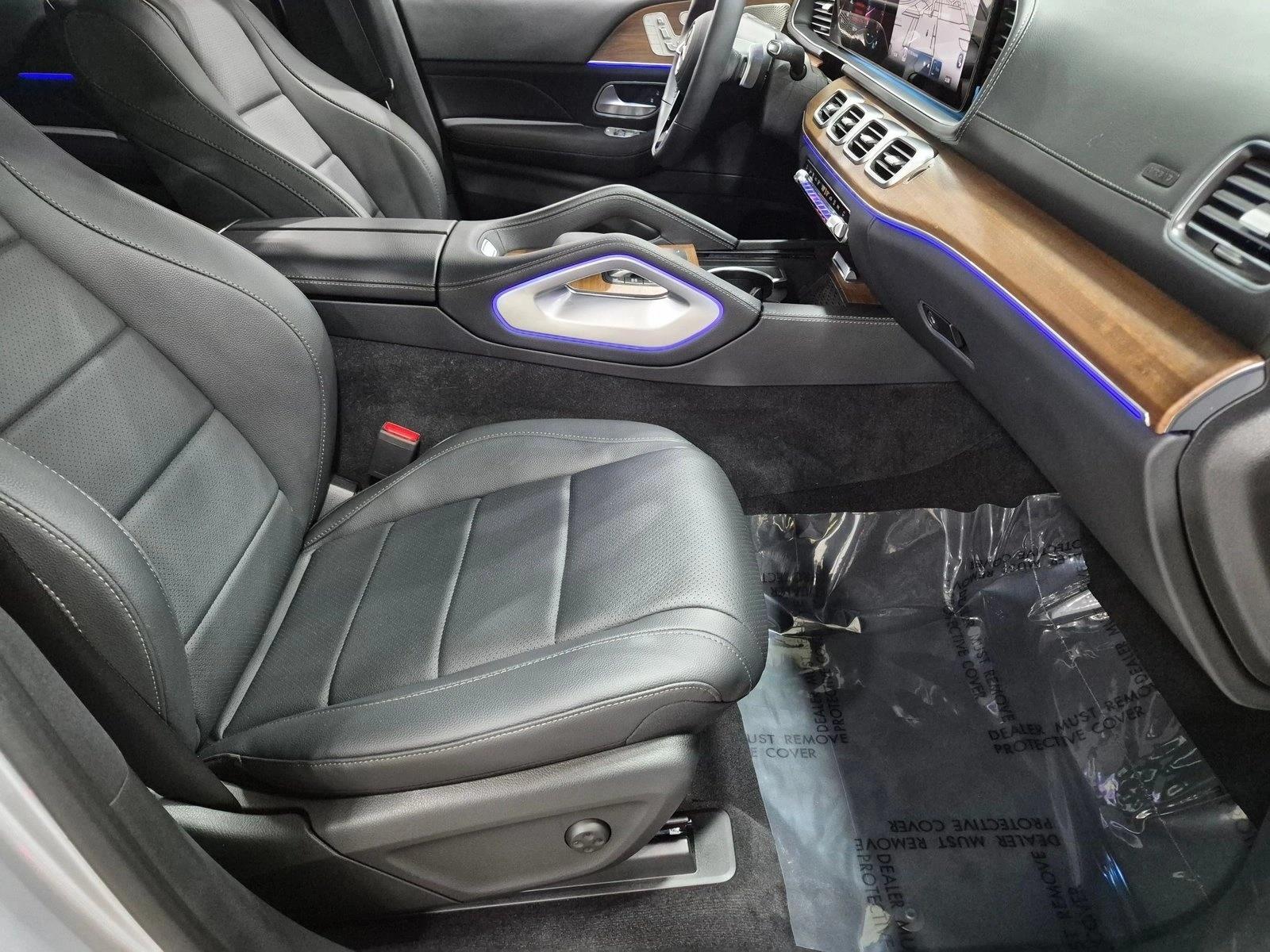 2025 GLE 450 4MATIC Coupe, photo 22 of 26