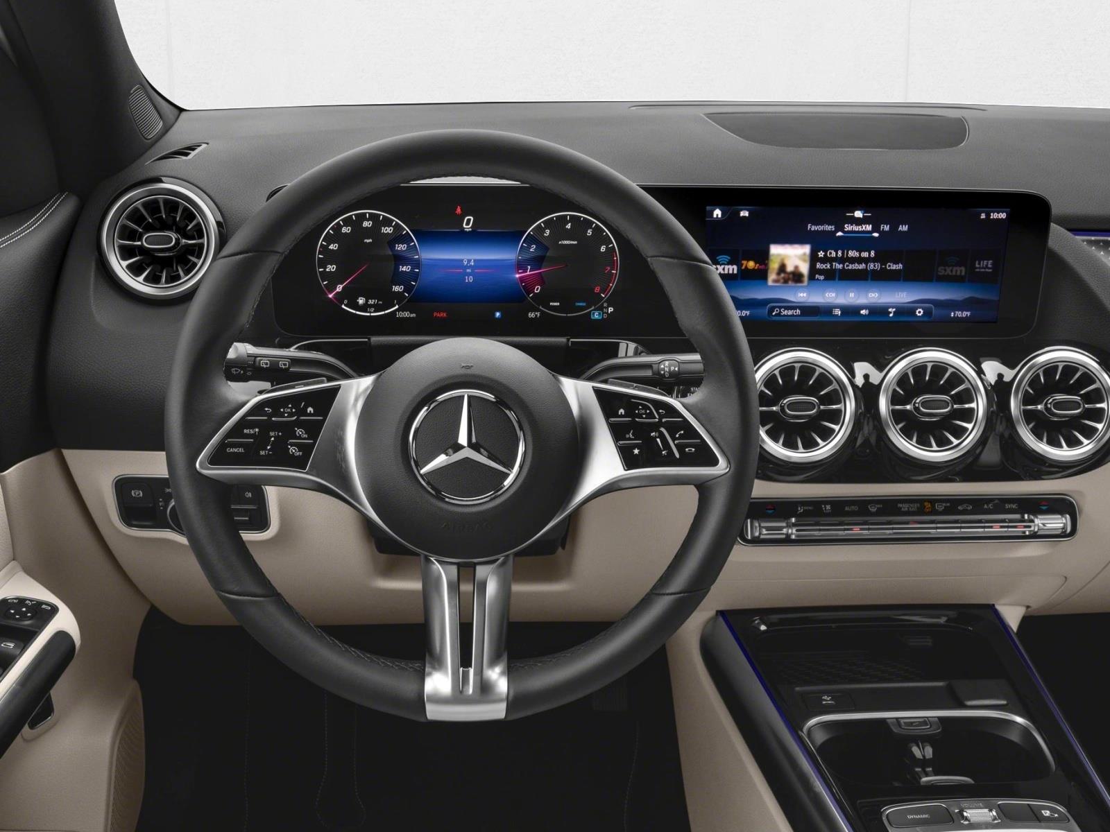 2026 GLA 250, photo 4 of 11