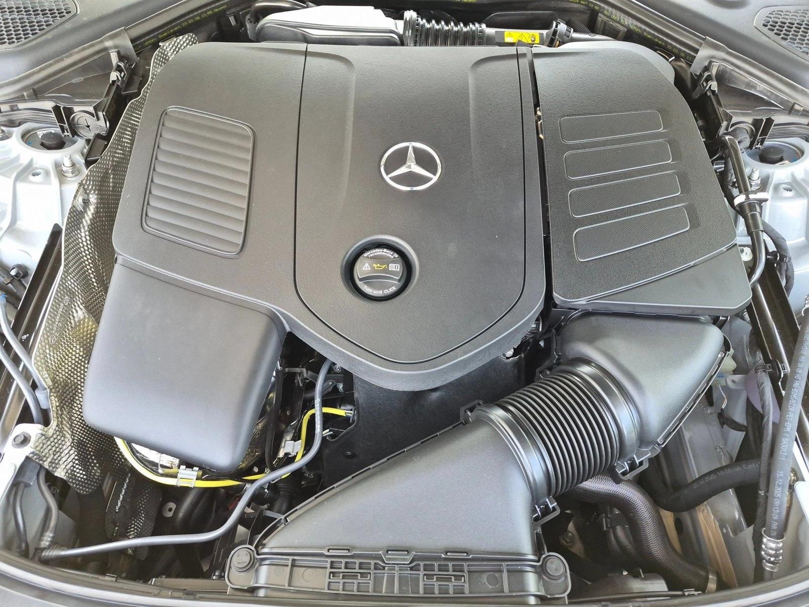 2026 E 350 4MATIC, photo 16 of 17
