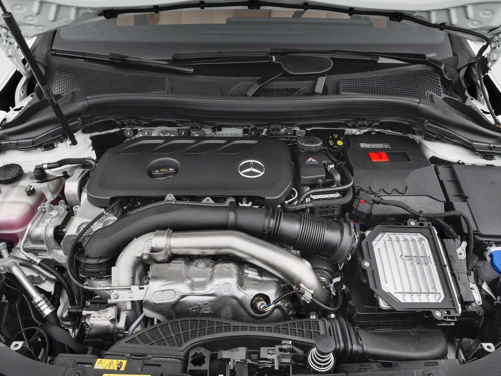 2026 GLA 250, photo 8 of 11