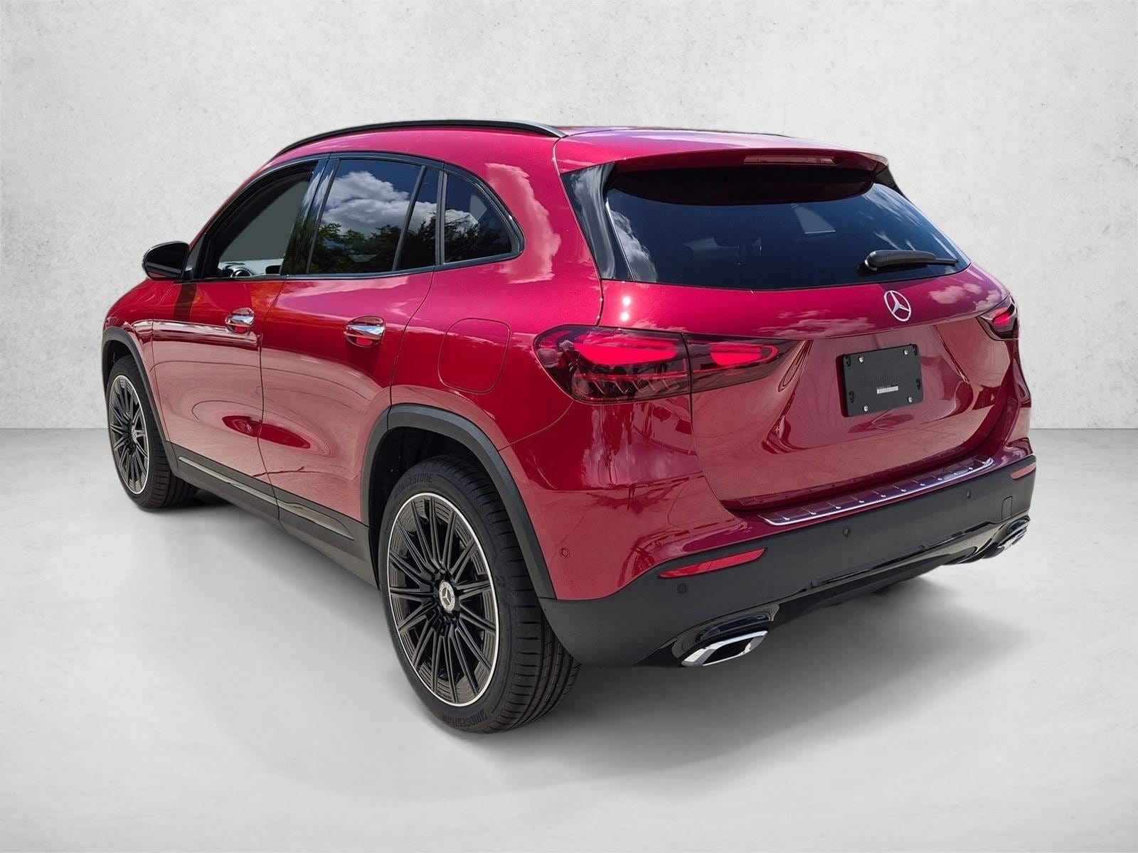 2026 GLA 250, photo 8 of 16