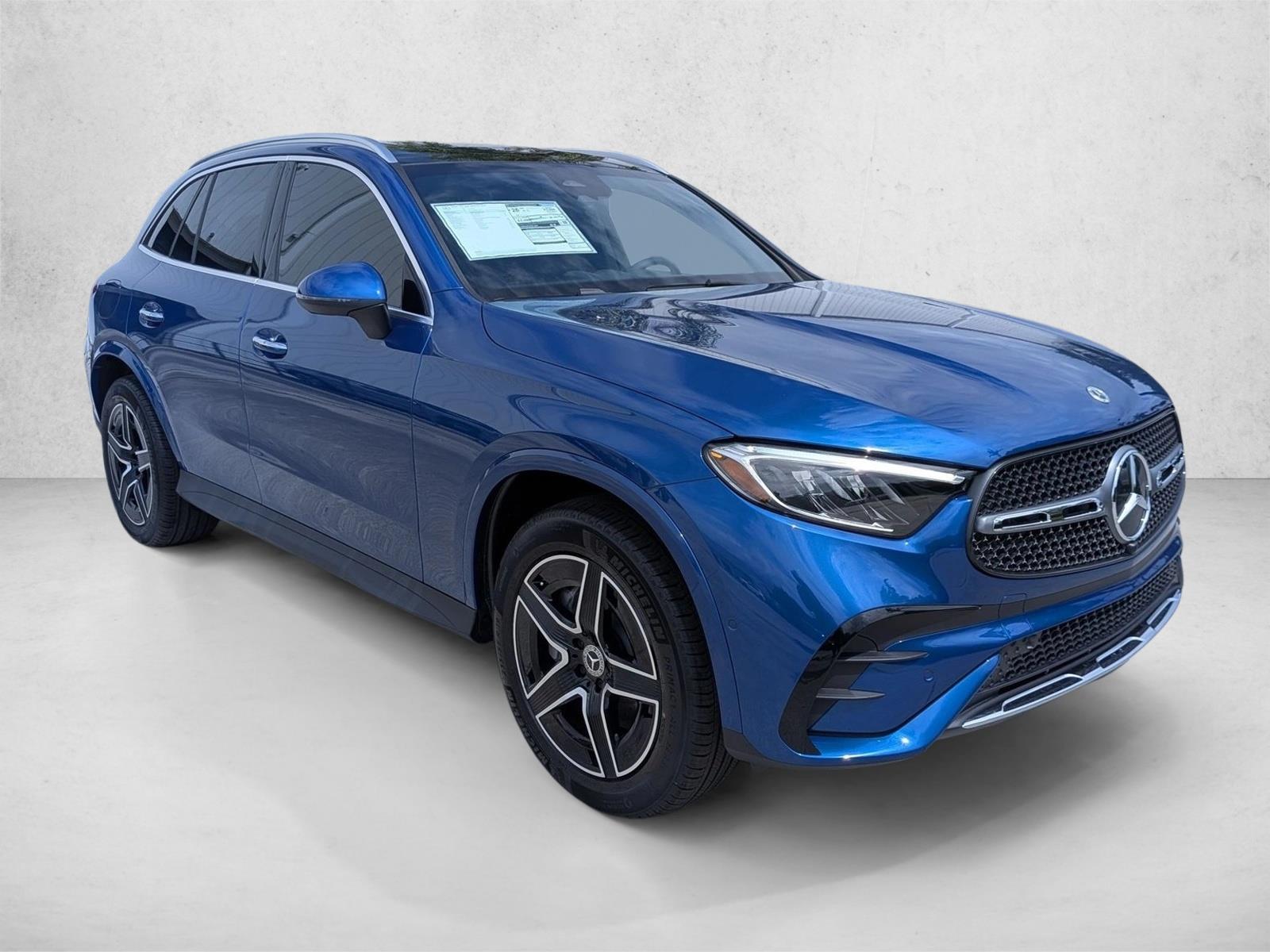 2026 GLC 300 4MATIC, photo 6 of 16