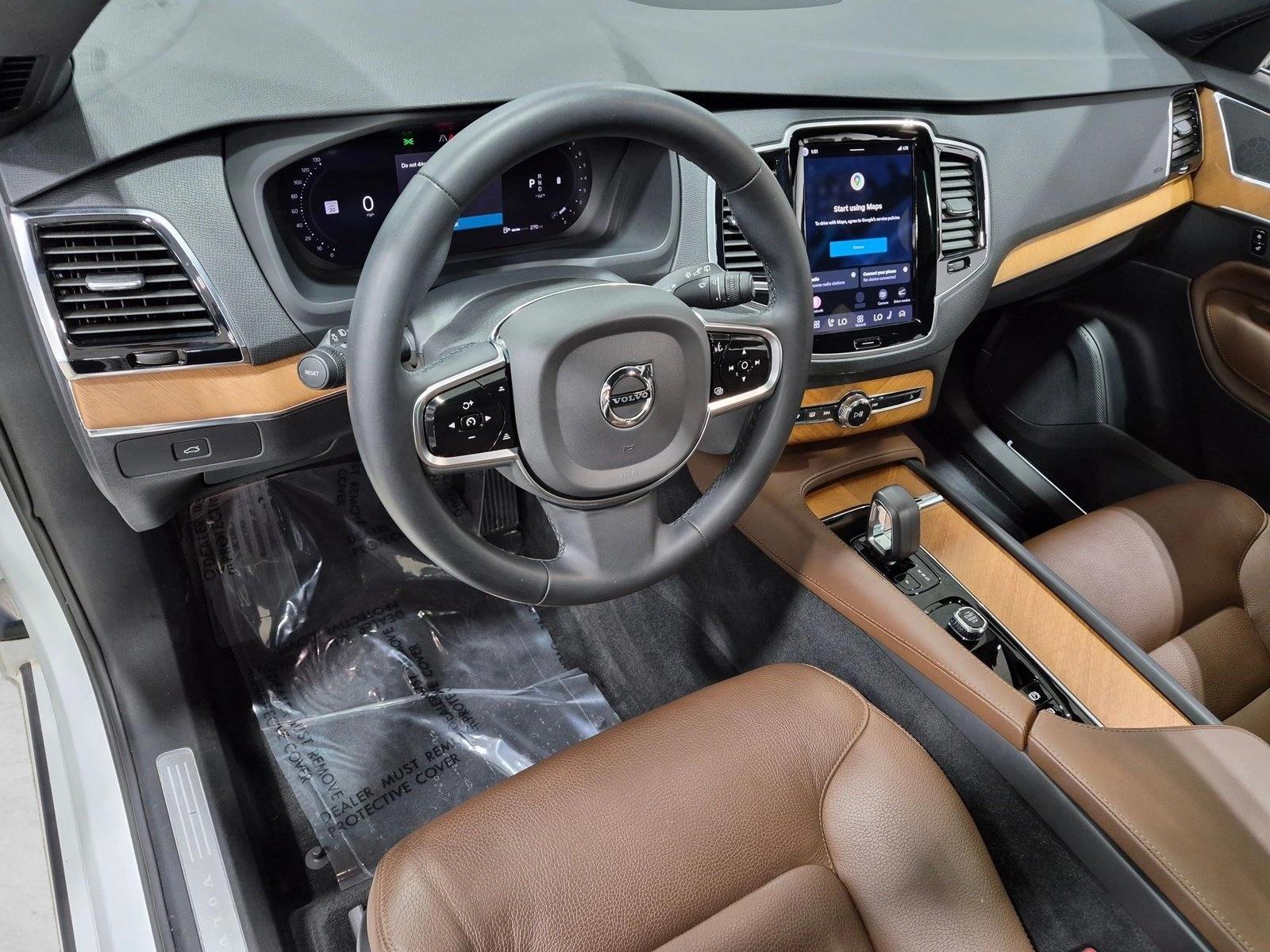2023 Volvo XC90 Plus Bright, photo 10 of 26