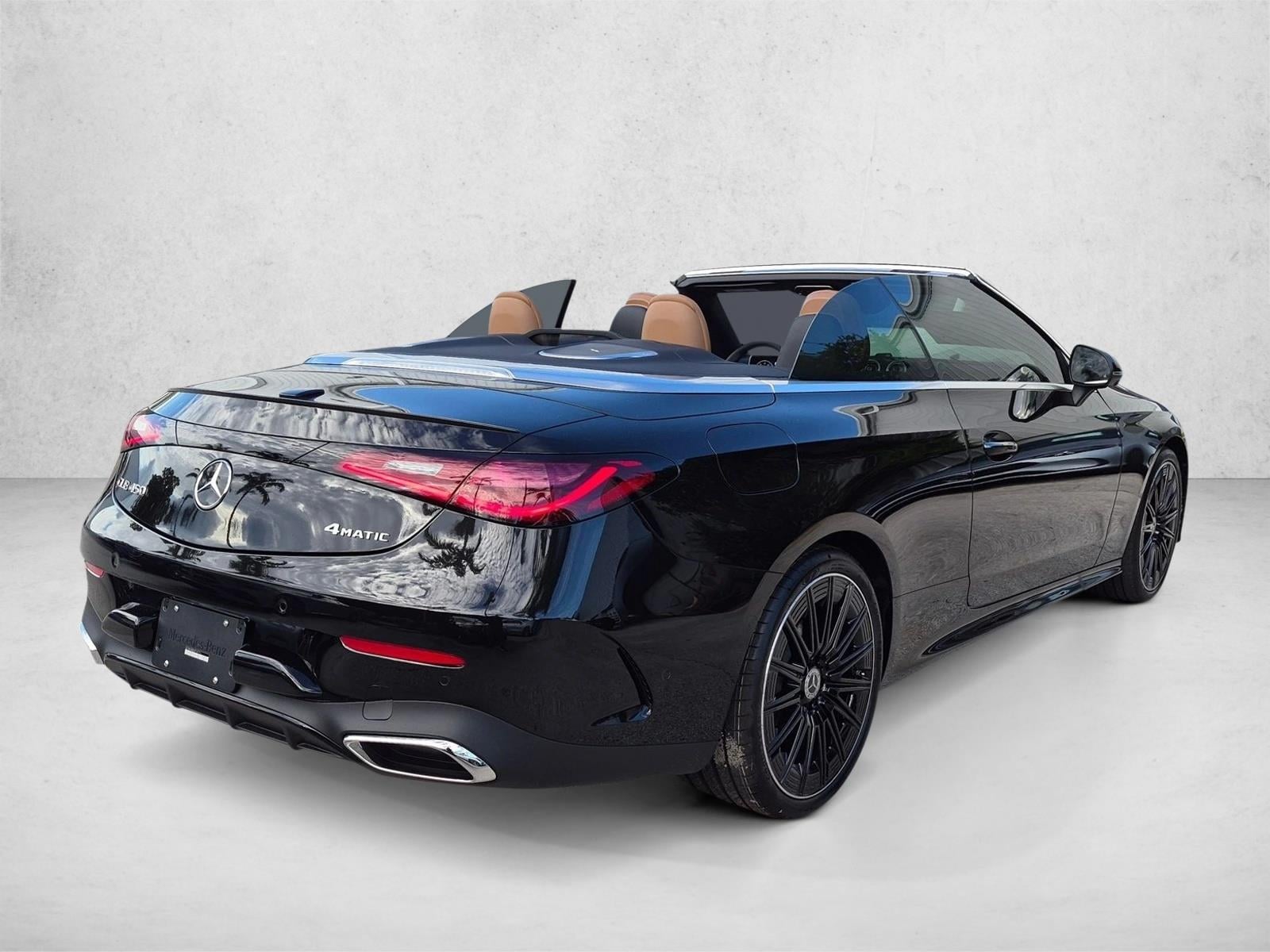 2027 CLE 450 4MATIC Cabriolet, photo 2 of 17