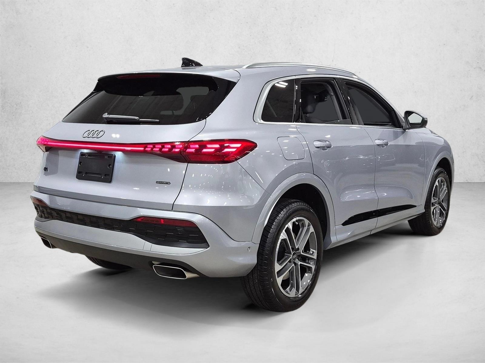 2025 Audi Q5 quattro Premium, photo 5 of 26