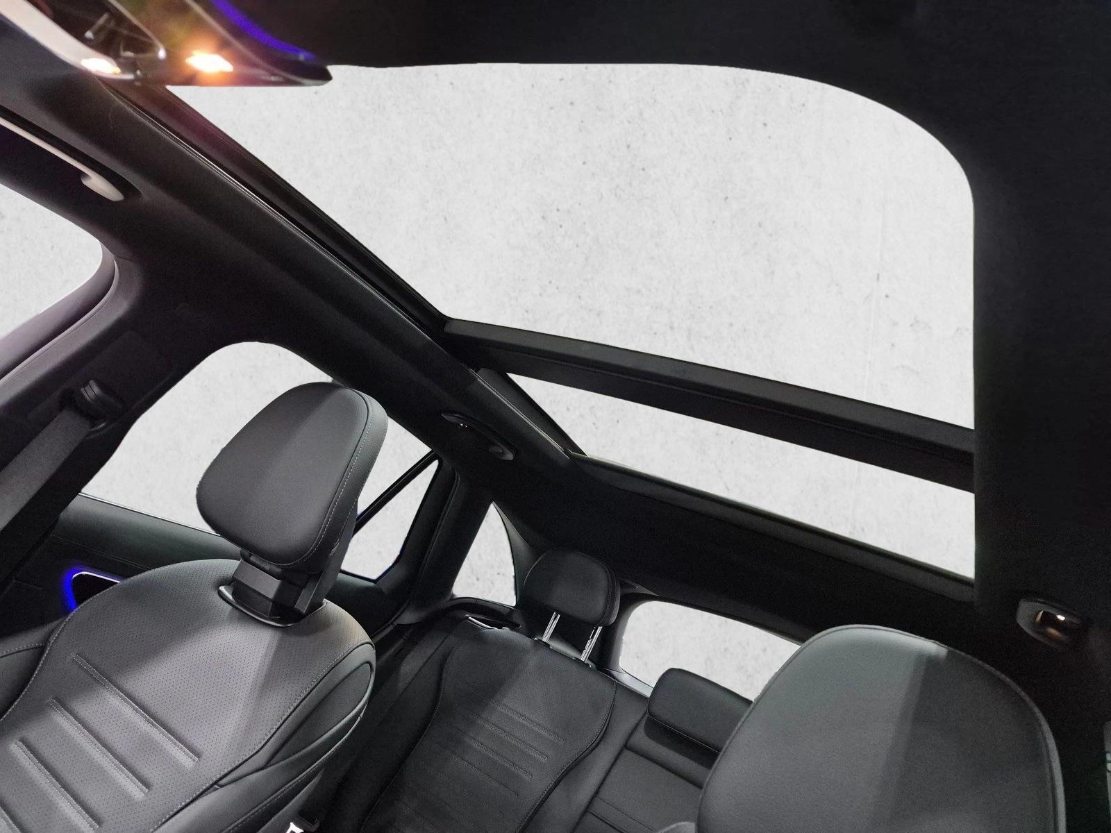 2026 GLC 300, photo 15 of 25