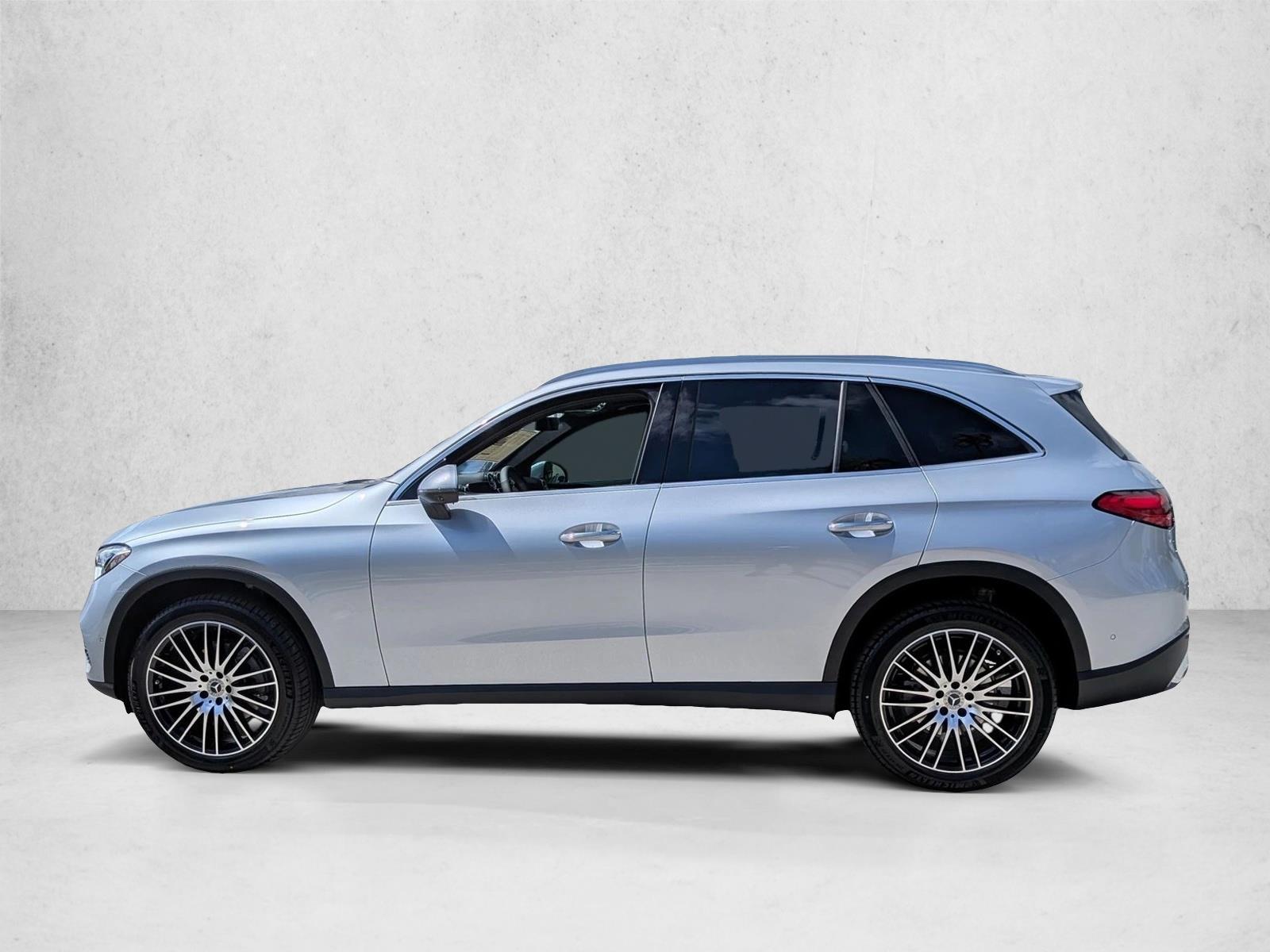 2026 GLC 300, photo 5 of 17